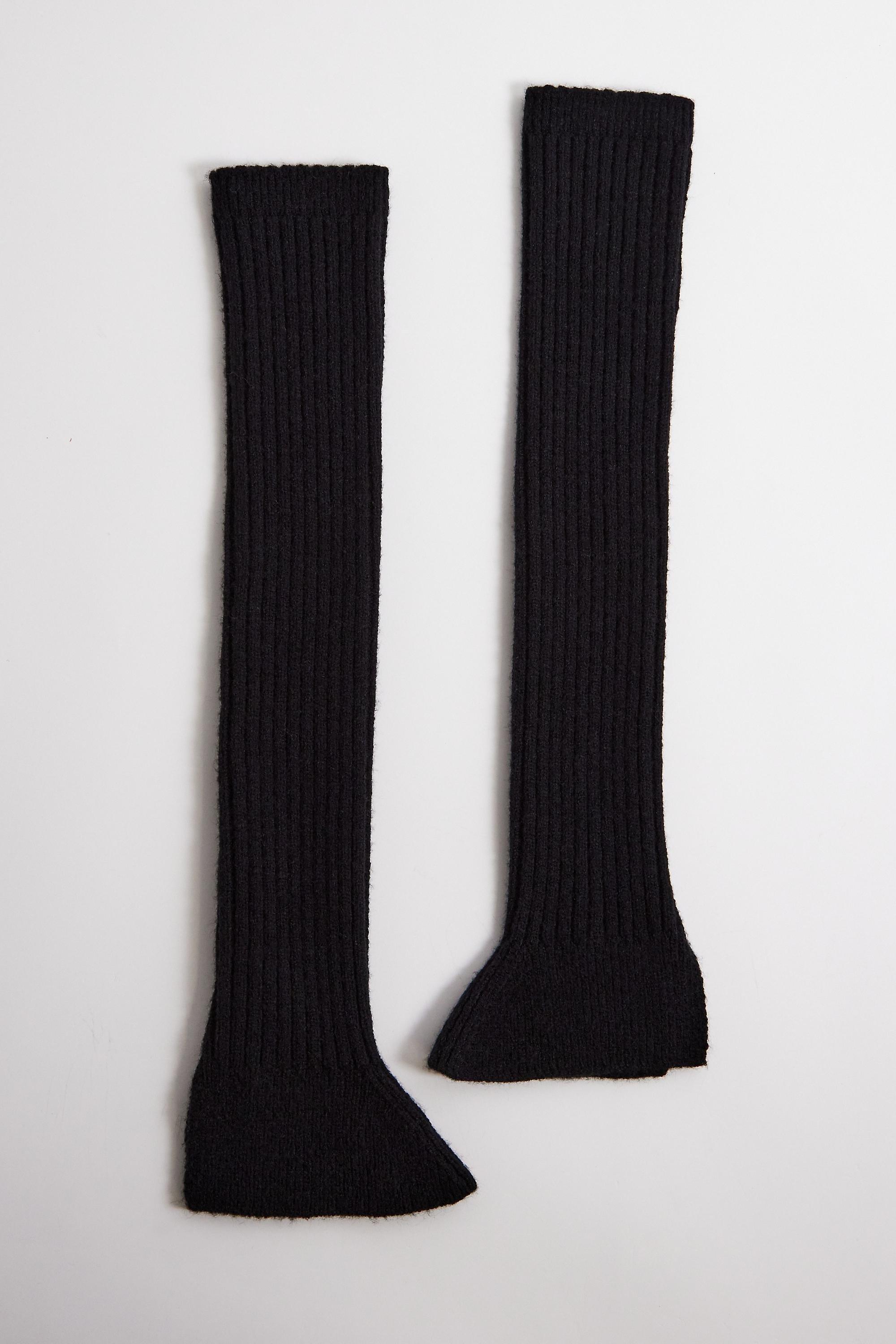 Black Out From Under Inez Side Split Slouch Leg Warmers, BLK, large image number 4