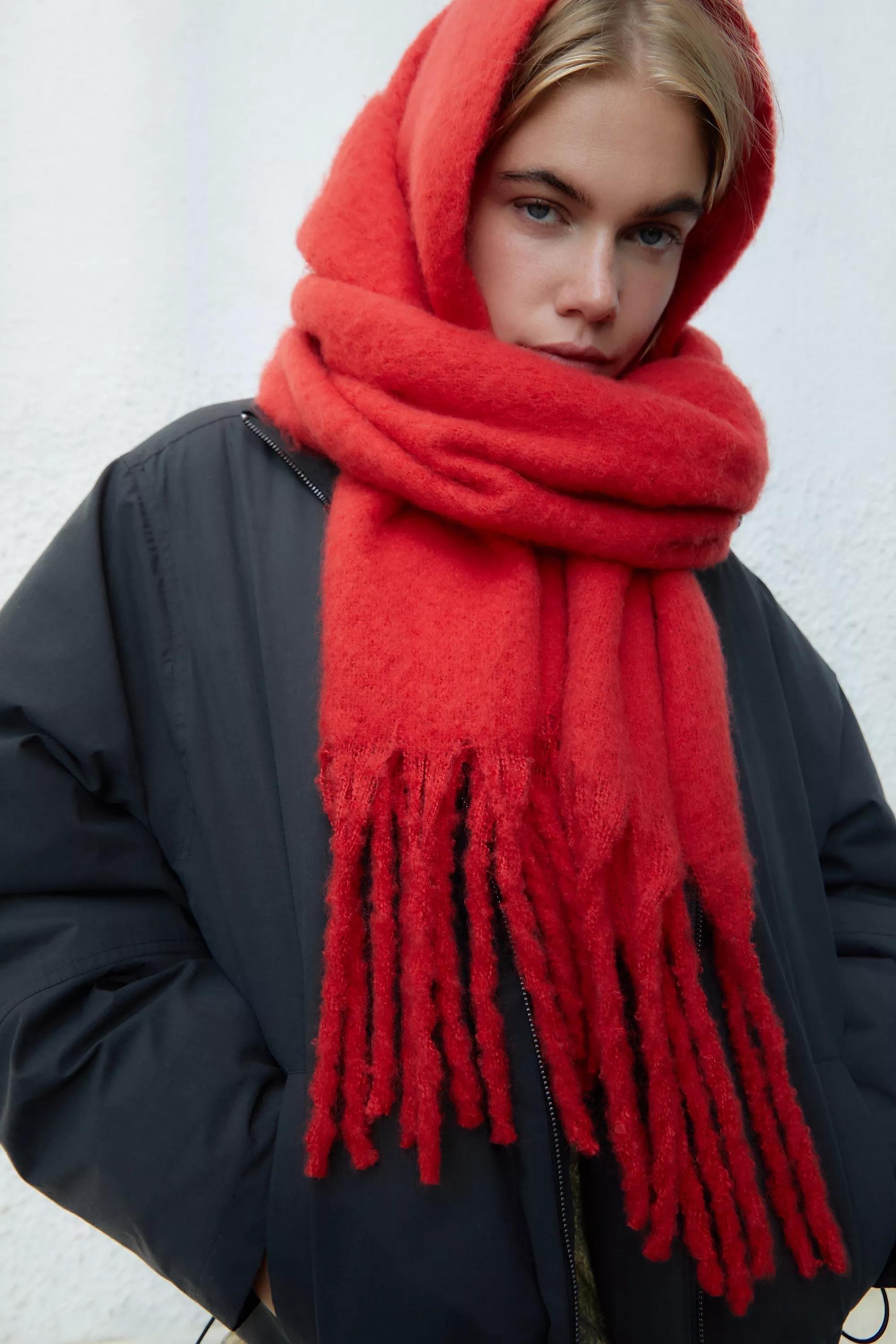Red Uo Tia Recycled Blanket Scarf, RED, large image number 0