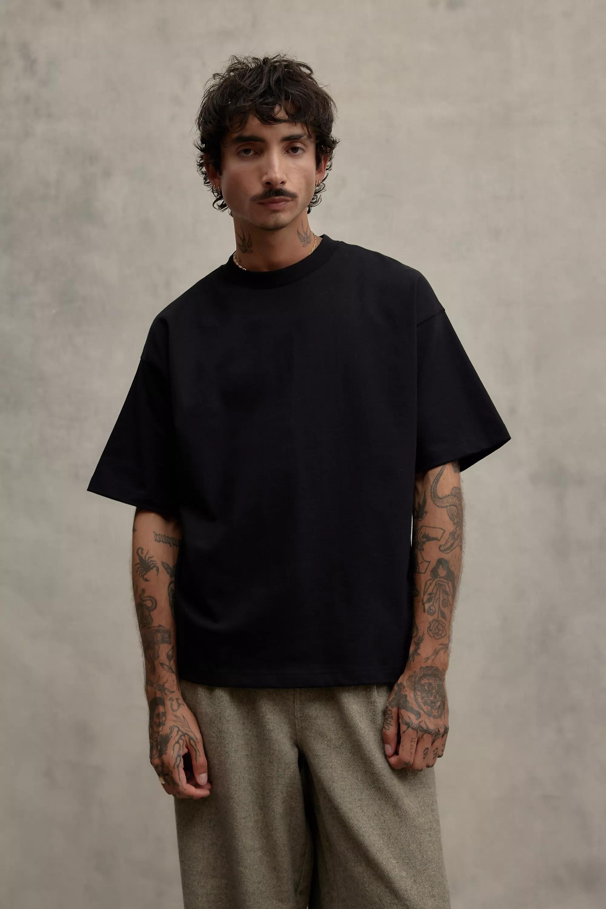 Black Loom Premium T-Shirt, , large image number 0