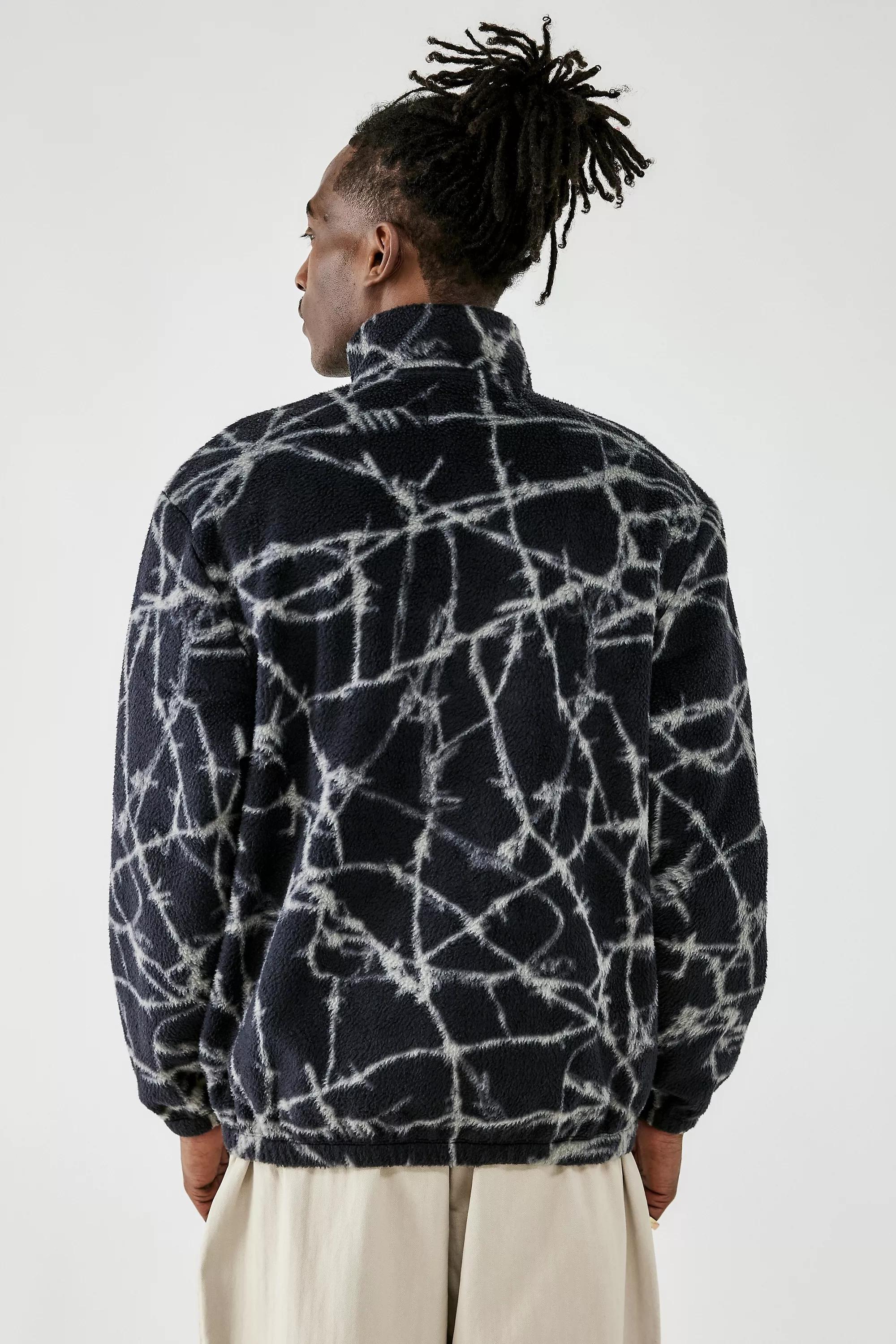 Black Uo Barbed Wire Fleece Pullover, , large image number 3