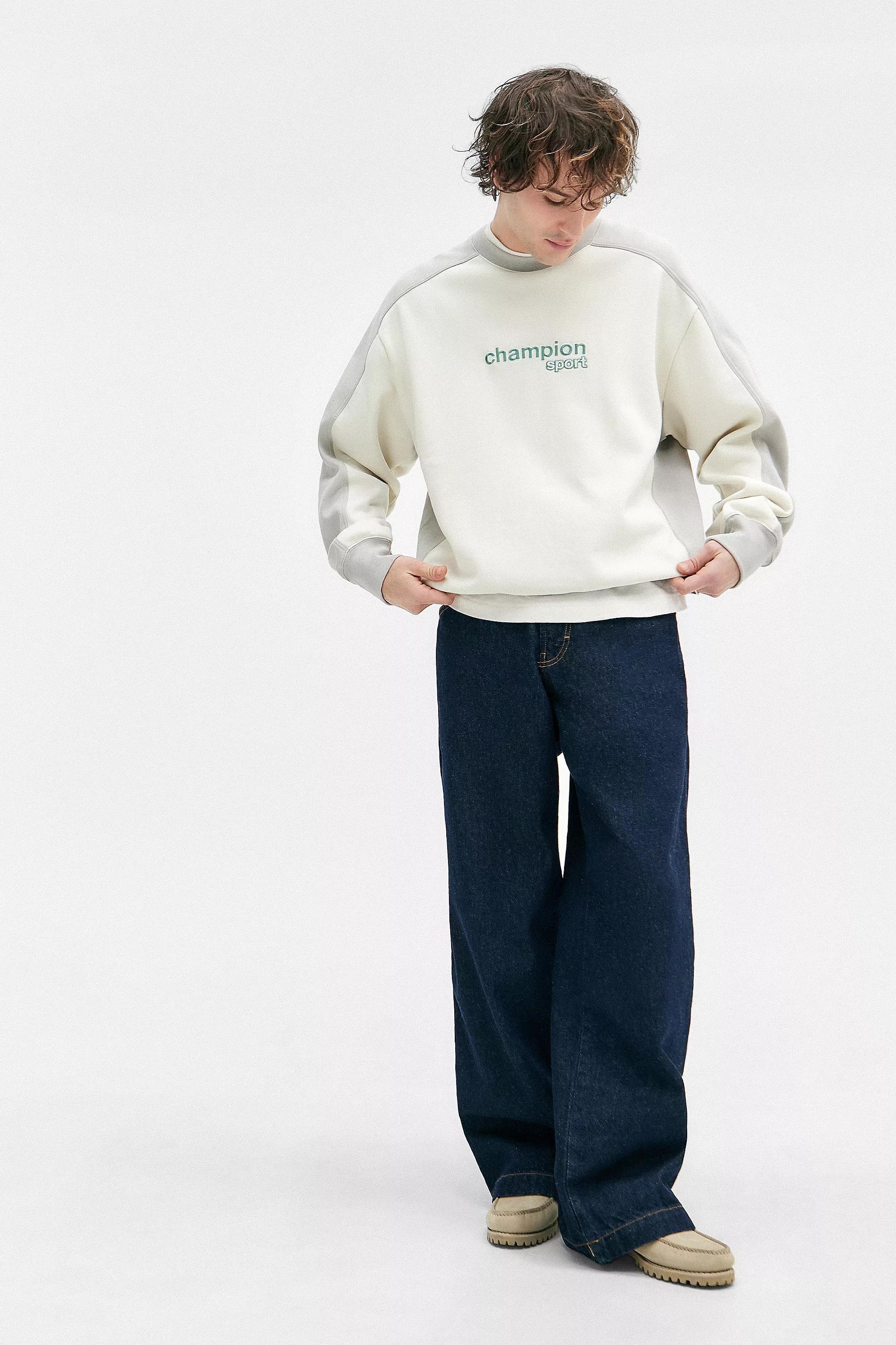 White Champion Uo Exclusive Retro Sweatshirt, , large image number 2