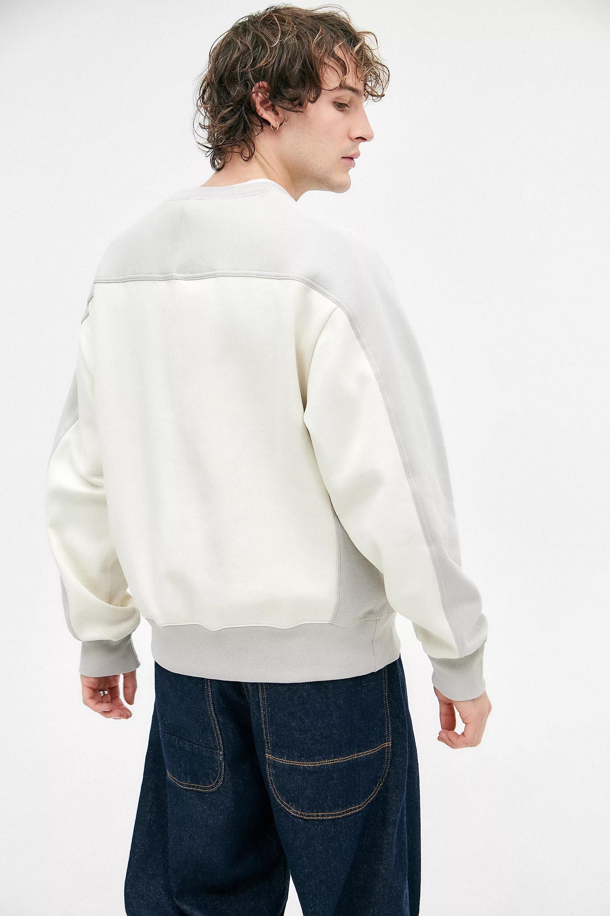 White Champion Uo Exclusive Retro Sweatshirt, , large image number 3