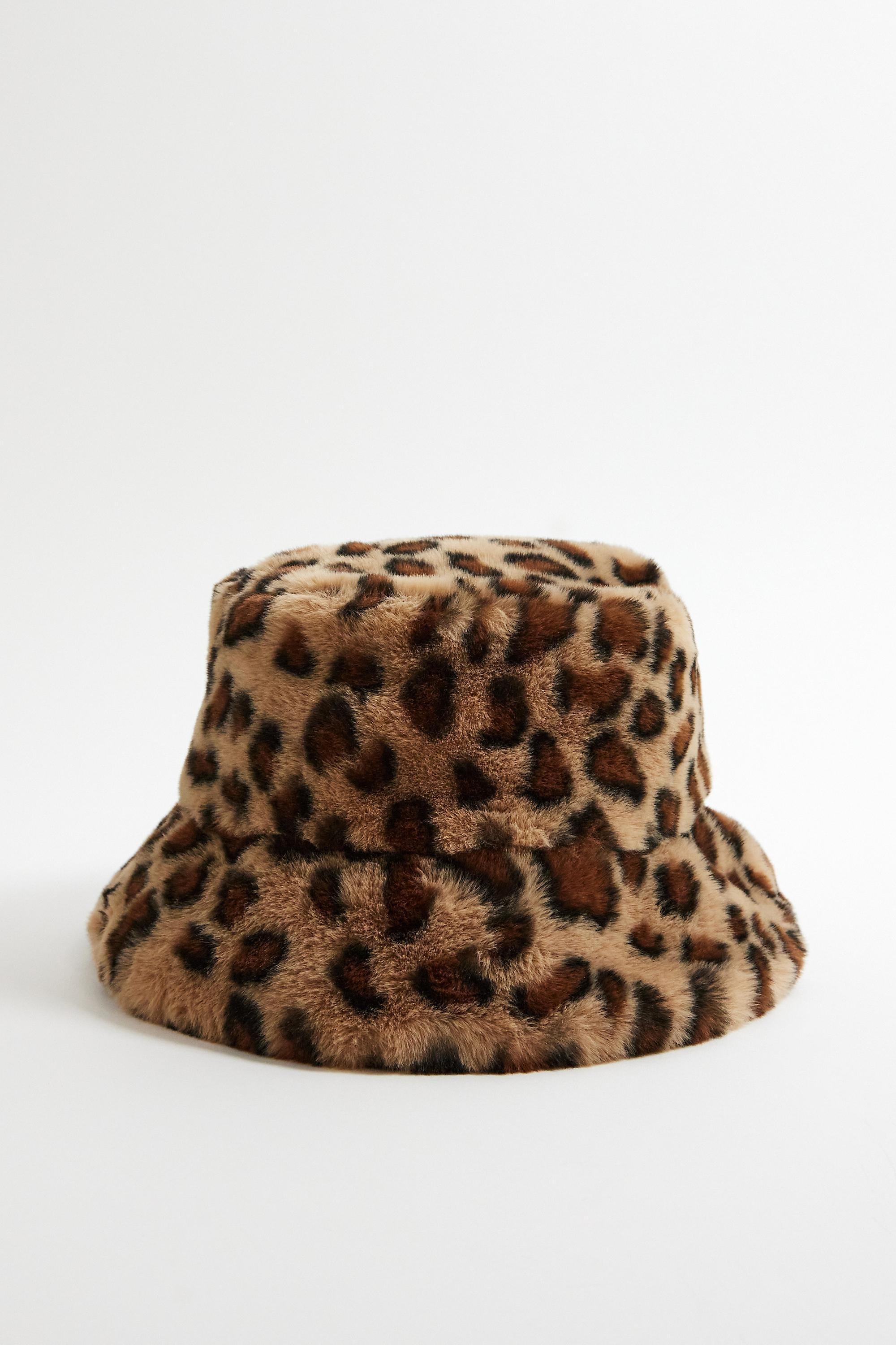 Brown UO Animal Print Bucket Hat, BRN MOTIF, large image number 1