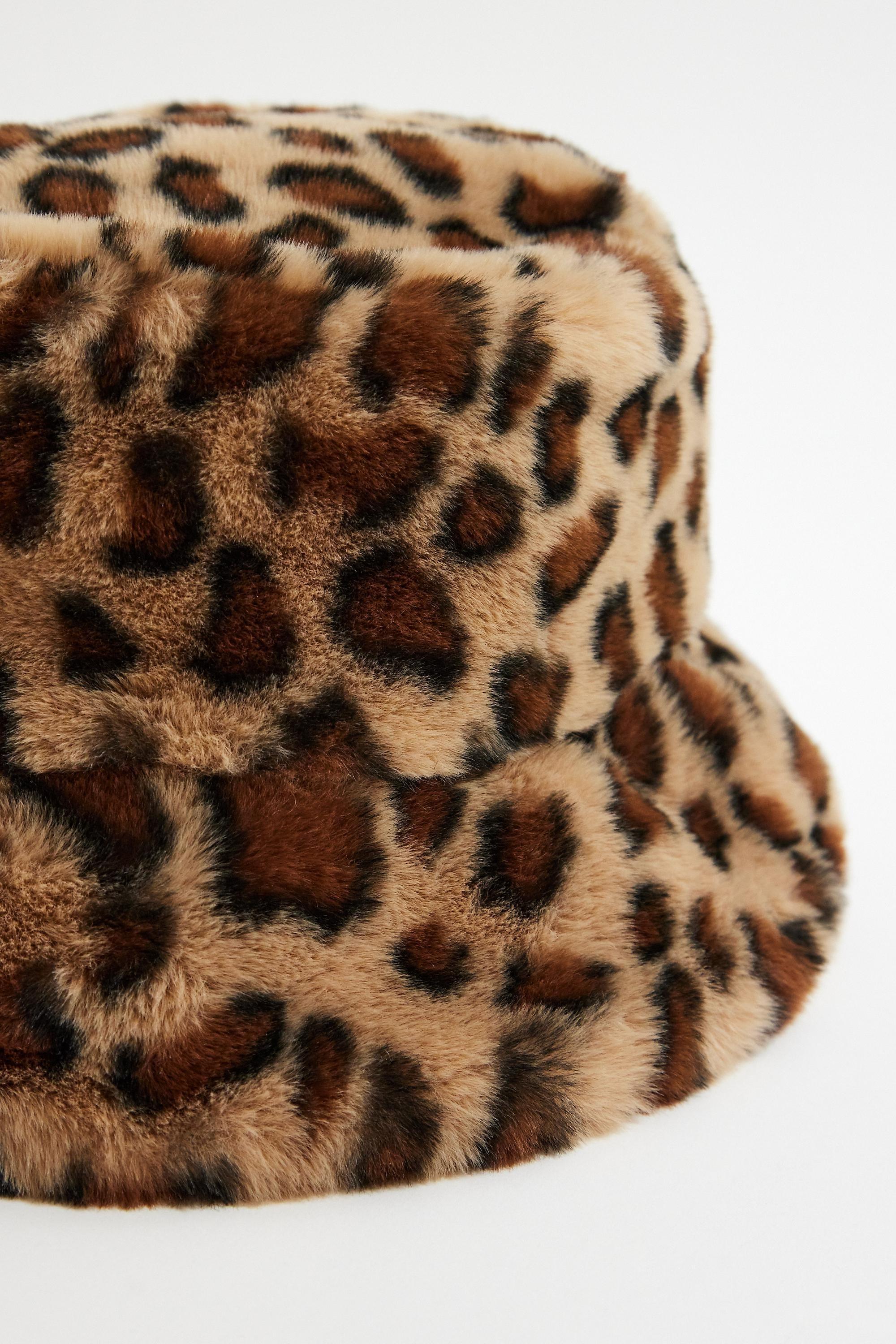 Brown UO Animal Print Bucket Hat, BRN MOTIF, large image number 2