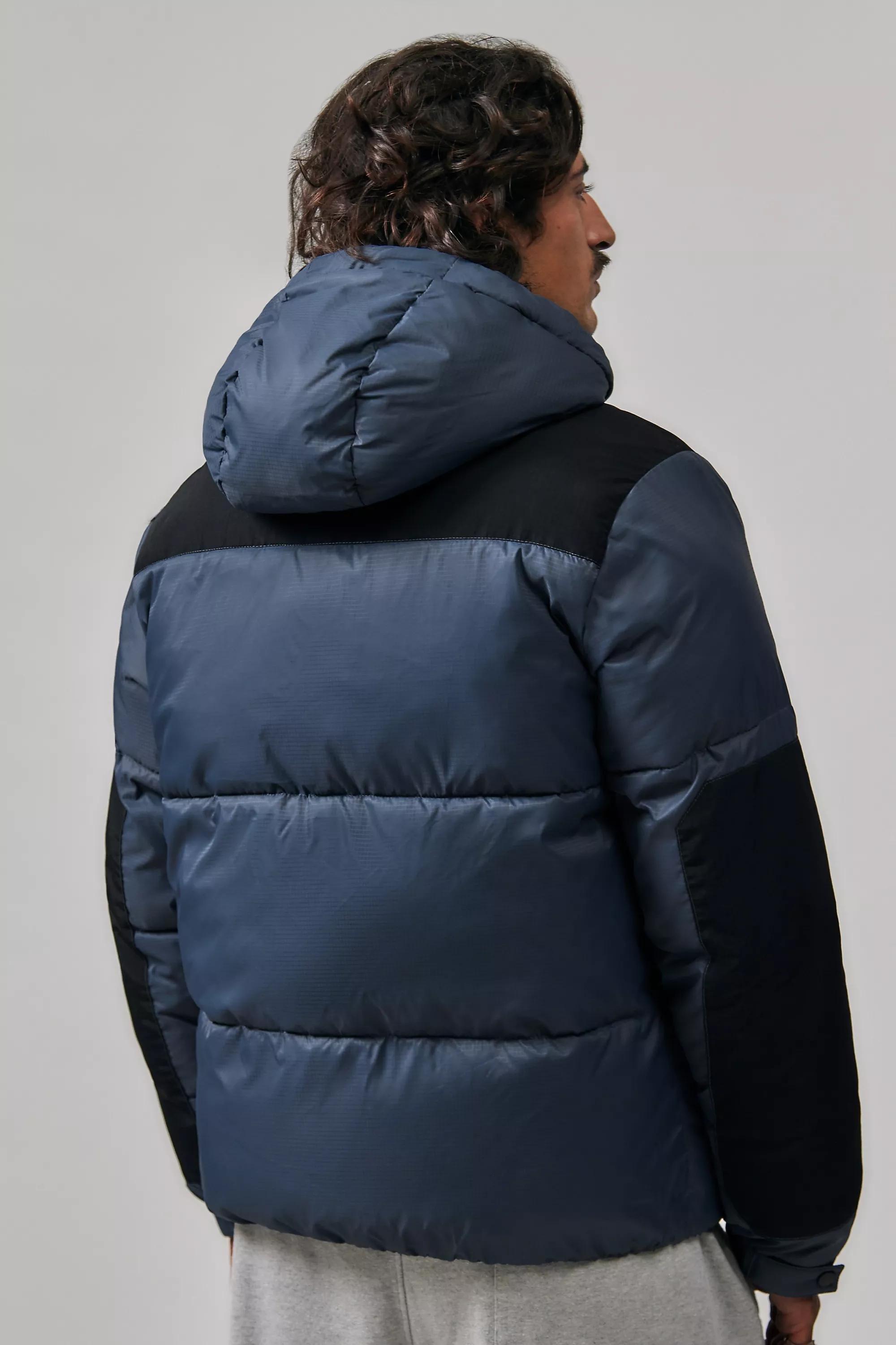 Black Iets Frans... Panelled Mountain Puffer Jacket, , large image number 3