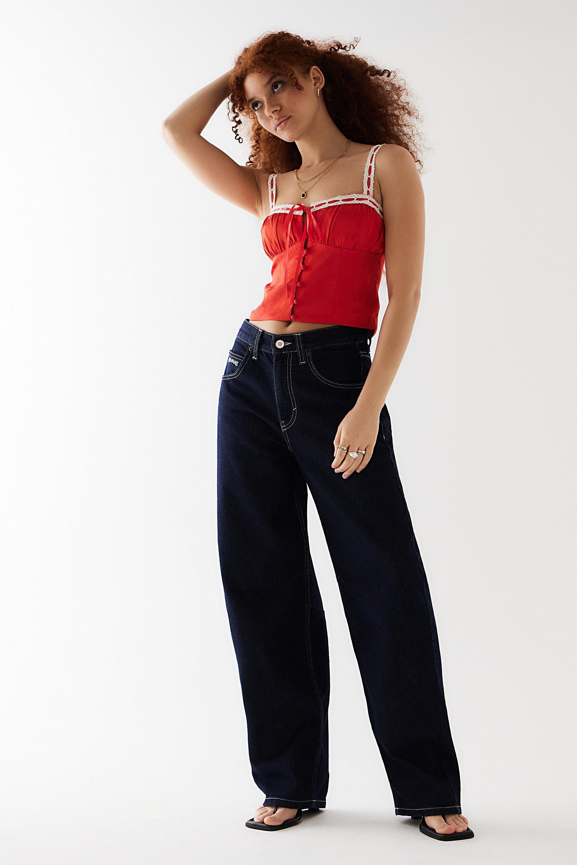 Red Kiss The Sky Uo Exclusive Clara Top, , large image number 3
