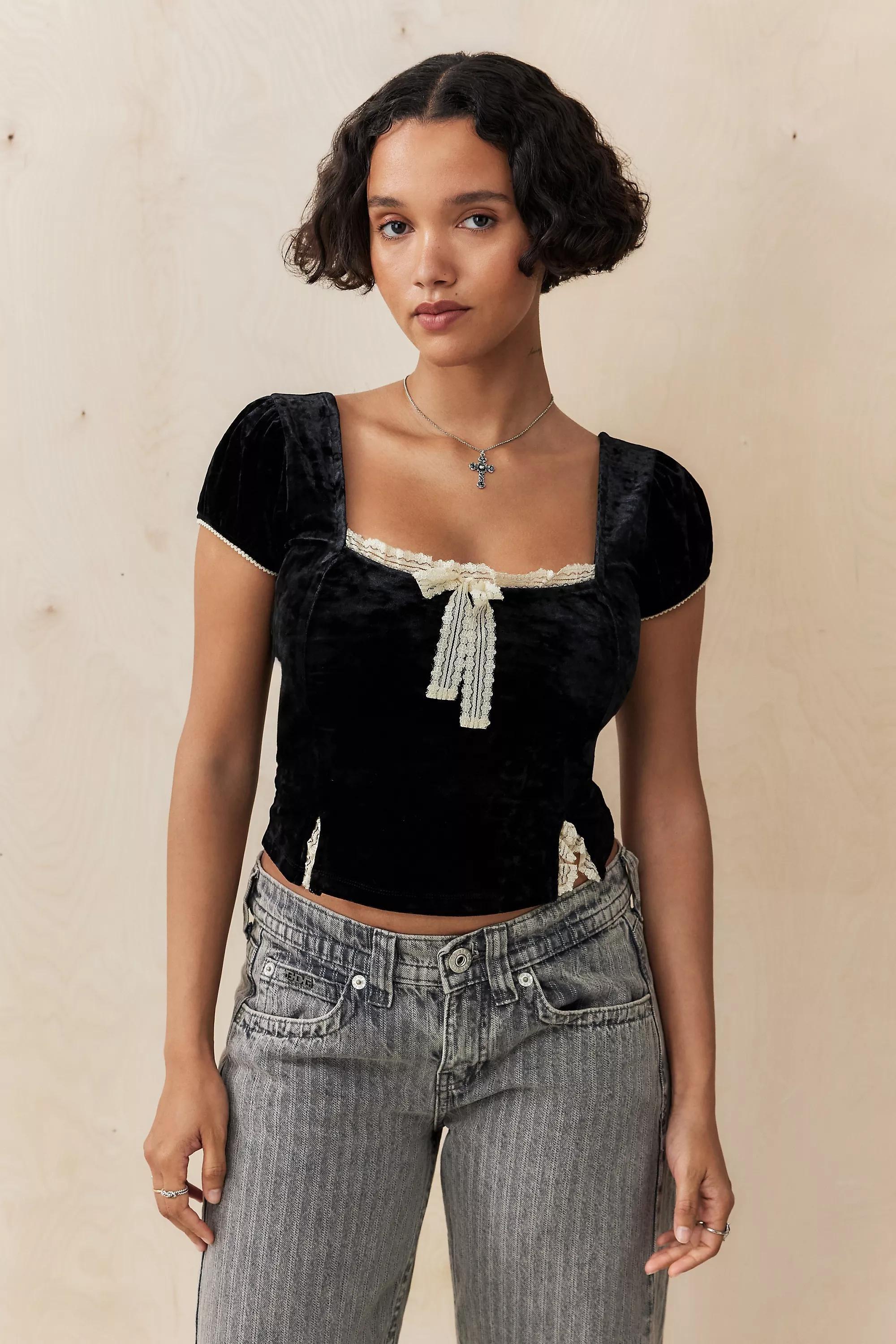 Black Kimchi Blue Rosa Square Neck Velvet Blouse, , large image number 0