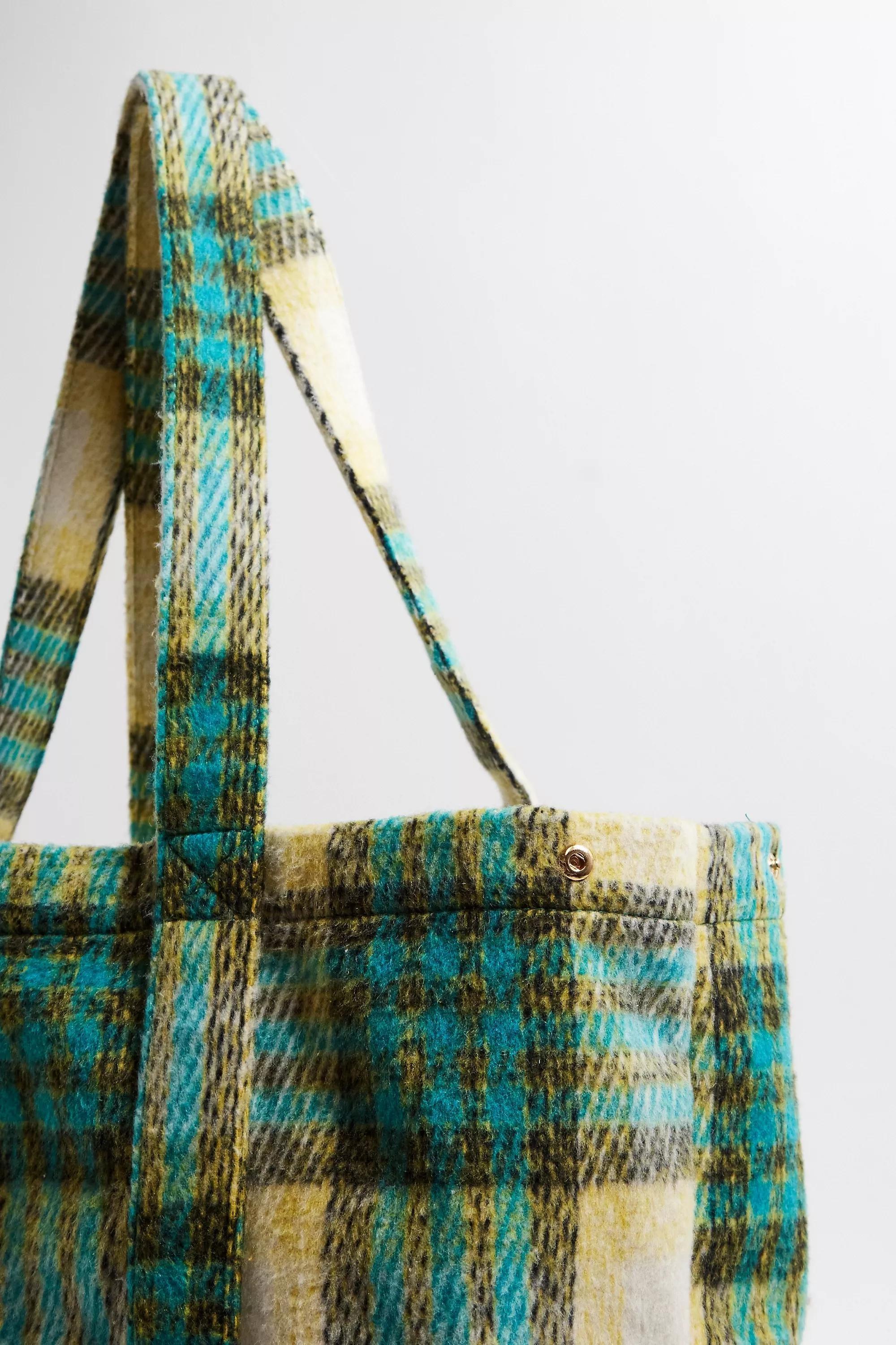 Green Uo Check Carry Tote Bag, GRN, large image number 1
