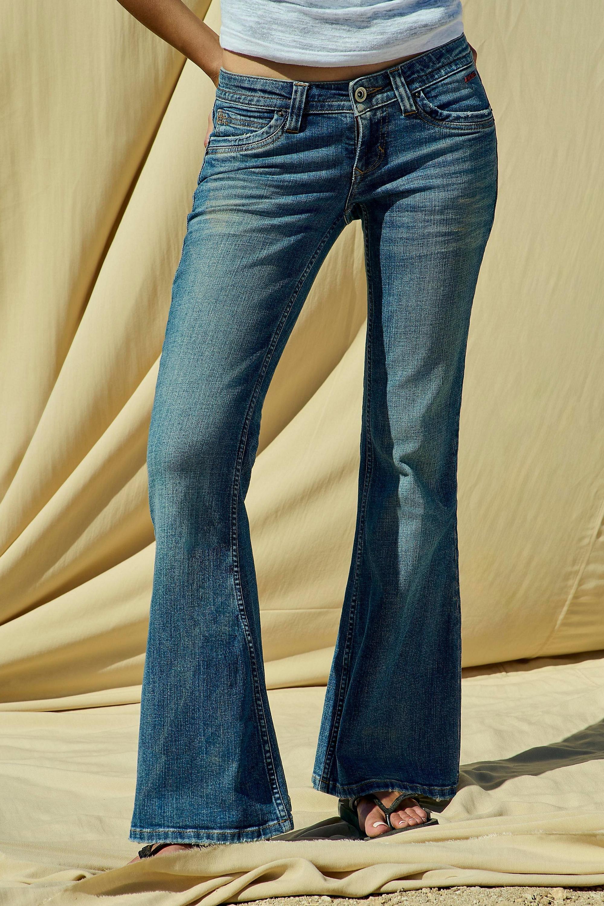 Navy Bdg Low-Rise Bootcut Flare Jeans, A301_0439, large image number 1