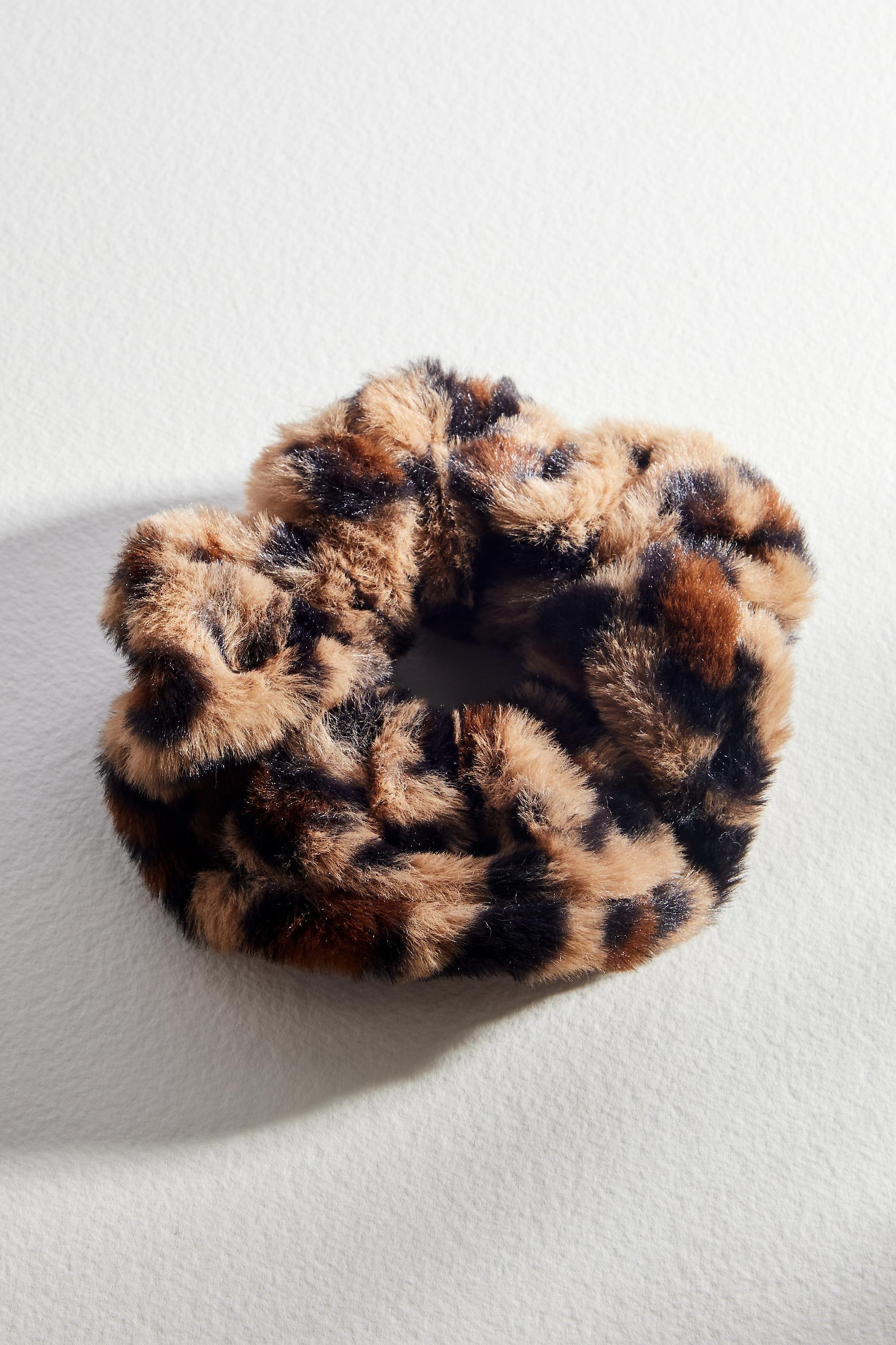 Brown UO Leopard Print Scrunchie, BRN MOTIF, large image number 1