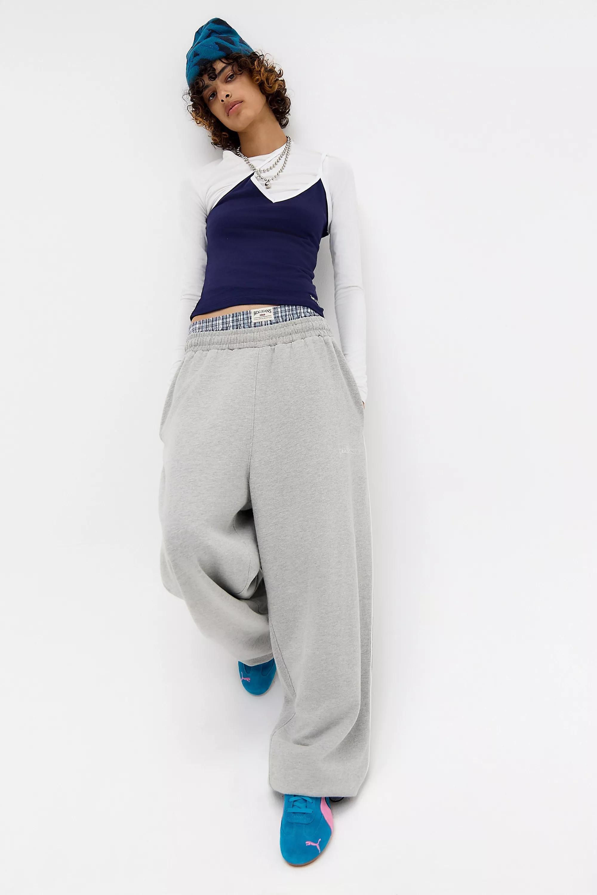 UO Leo V-Neck Tank Top, NAVY, large image number 5