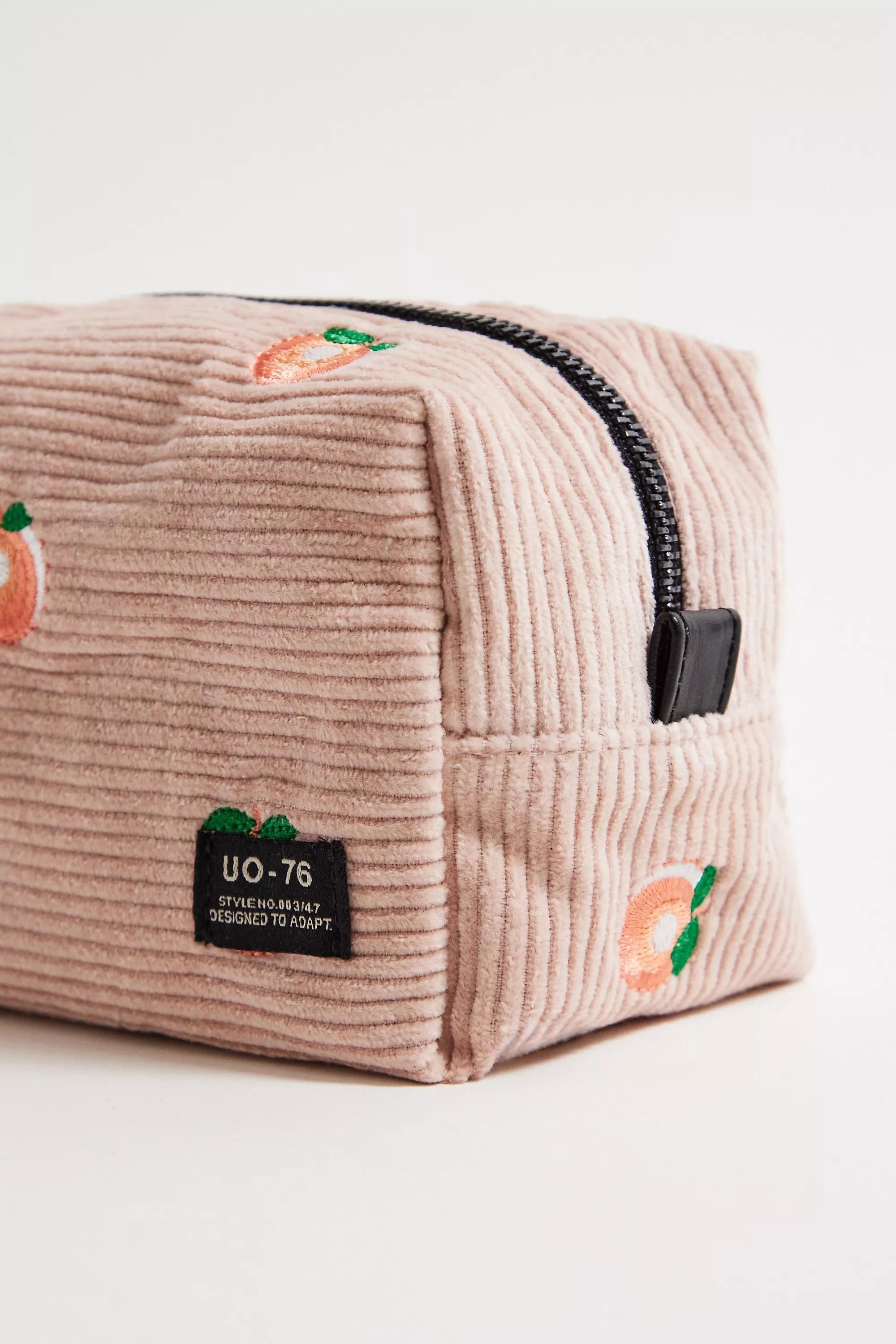 Pink UO Corduroy Makeup Bag, PINK, large image number 2