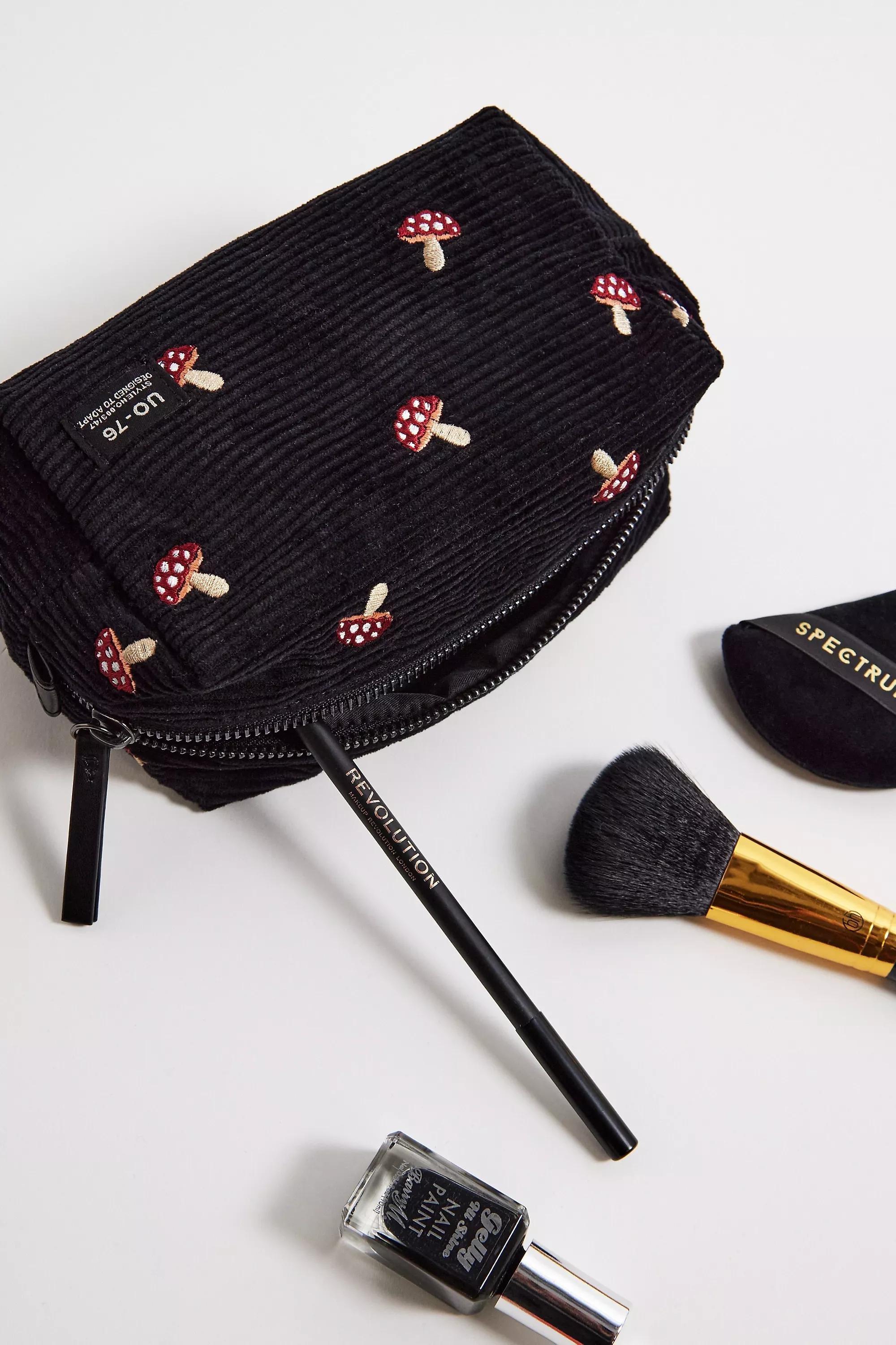 Black UO Toadstool Makeup Bag, BLK, large image number 1