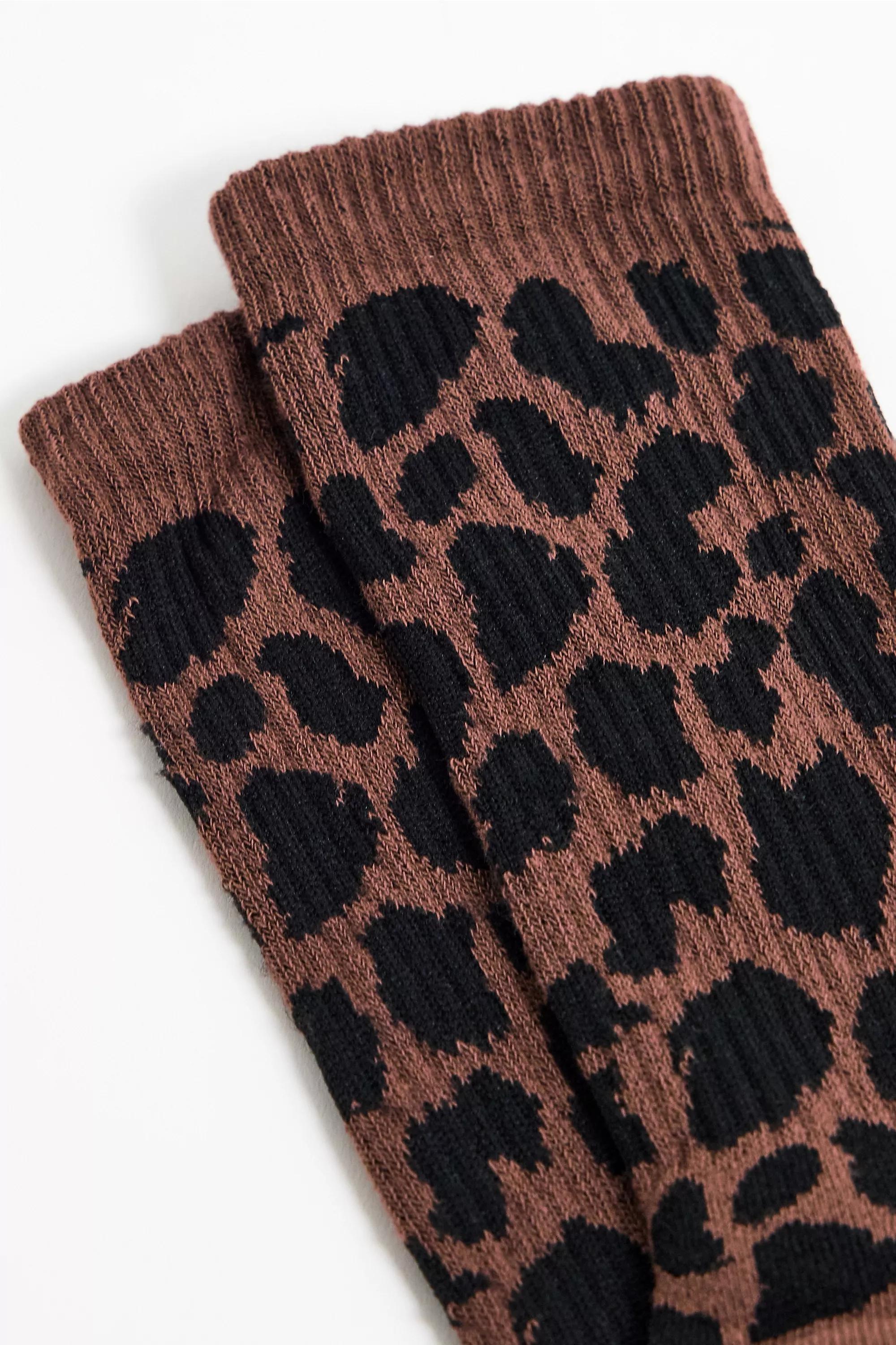 Brown Motif Uo Leopard Print Socks, BRN MOTIF, medium