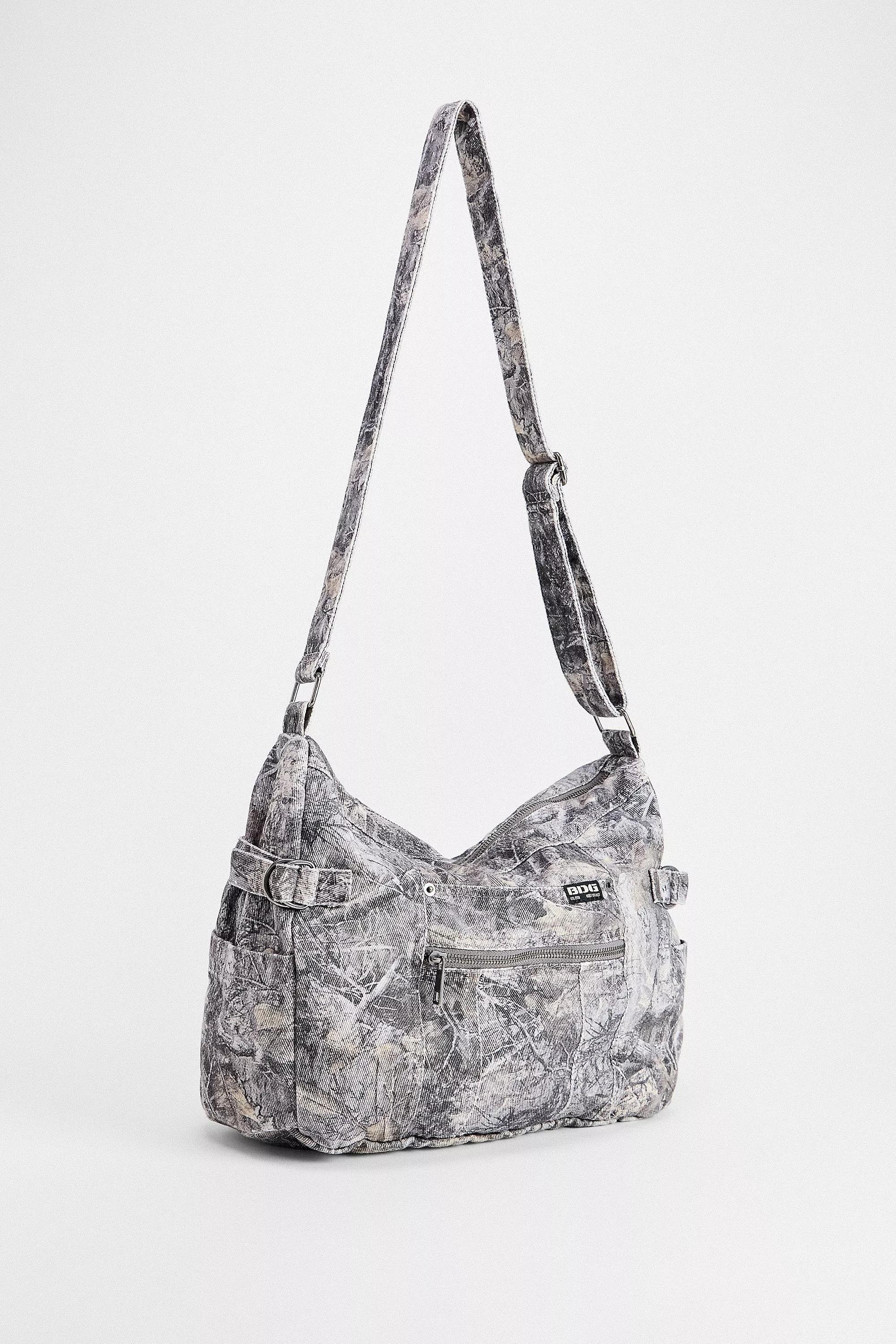 Grey Bdg Camo Canvas Zip Sling Bag, GRN, medium