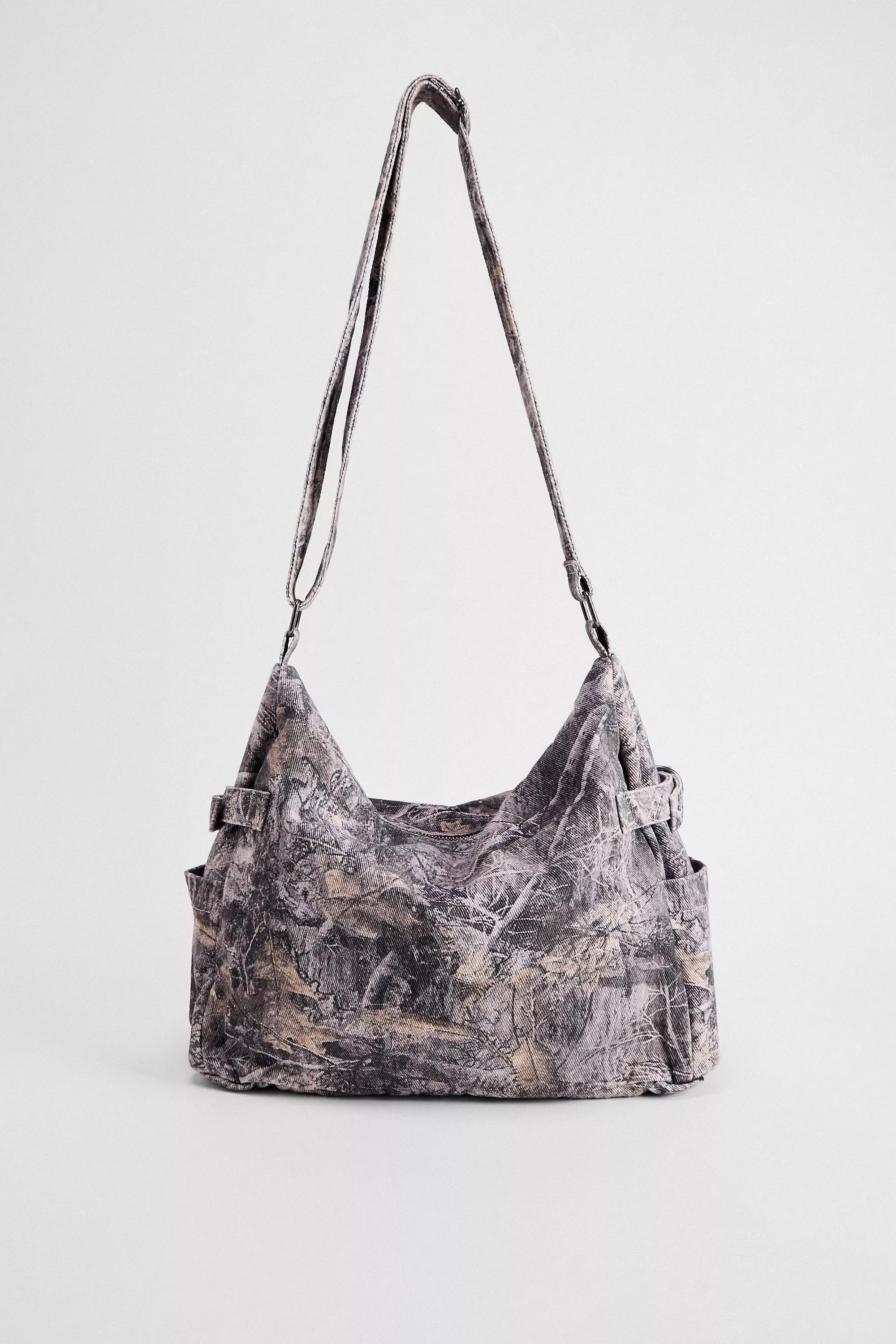 Grey Bdg Camo Canvas Zip Sling Bag, GRN, large image number 5