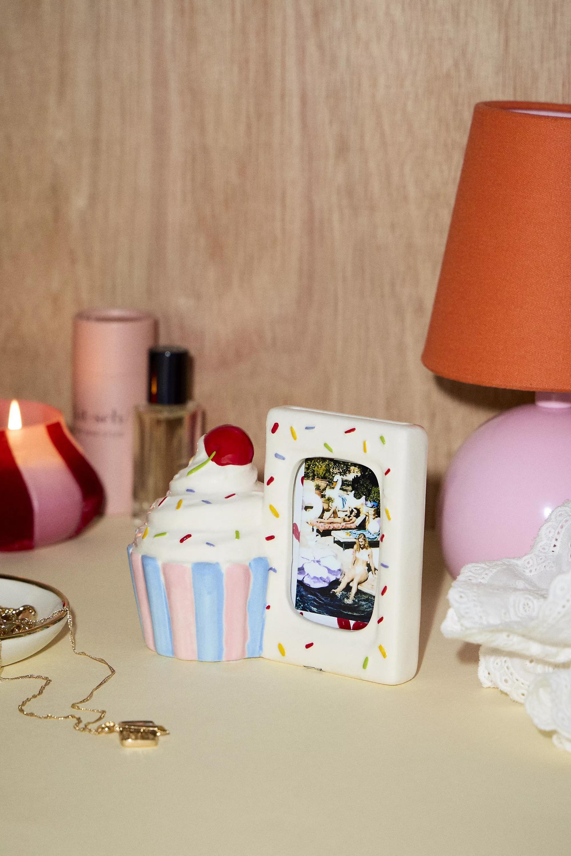 JD-240807;CUPCAKE FRAME, ASSORT, large image number 0