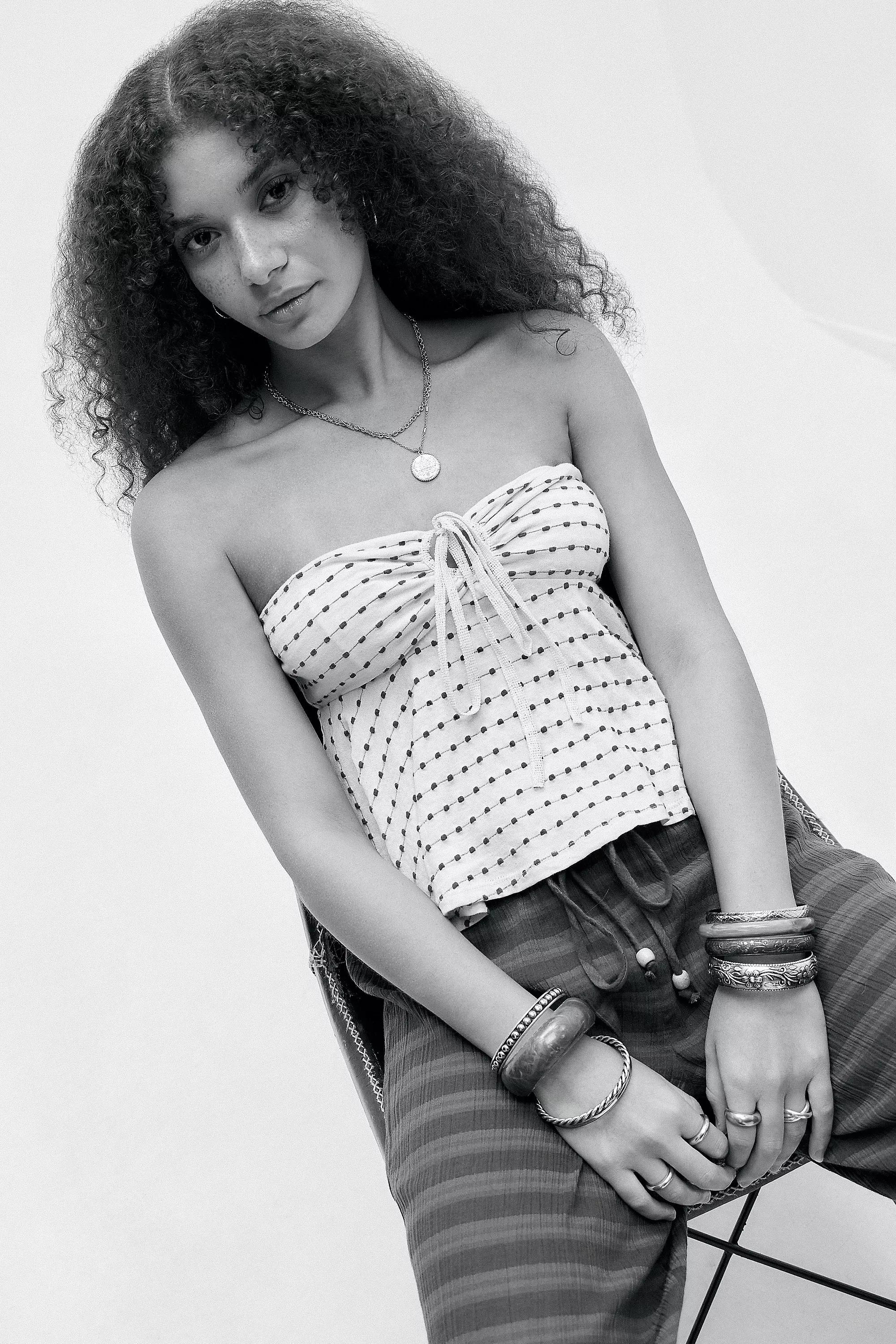 UO Shae Keyhole Bandeau Top, CREME, large image number 4