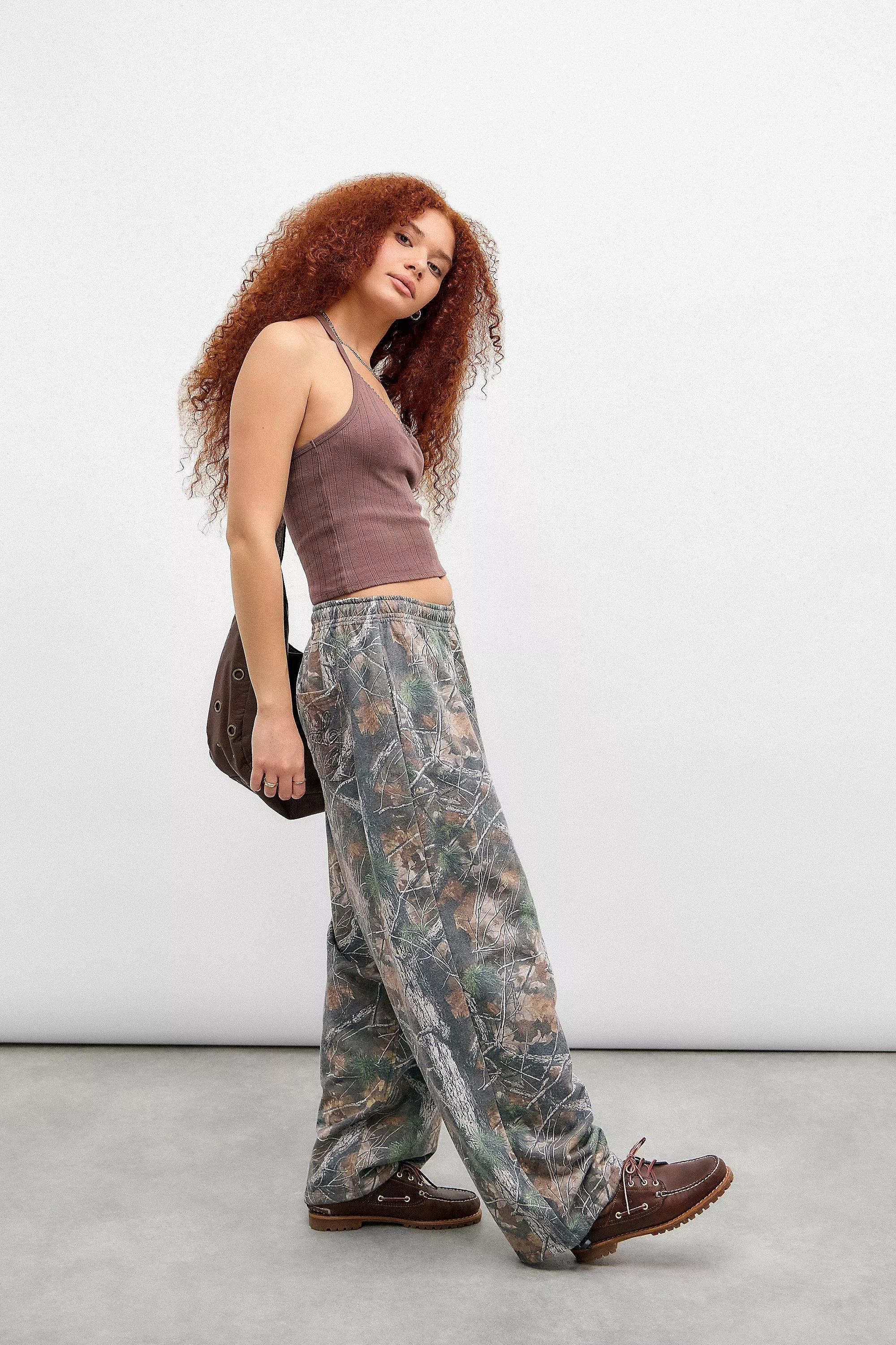 Brown UO Pointelle Crop Top, BRN, large image number 1