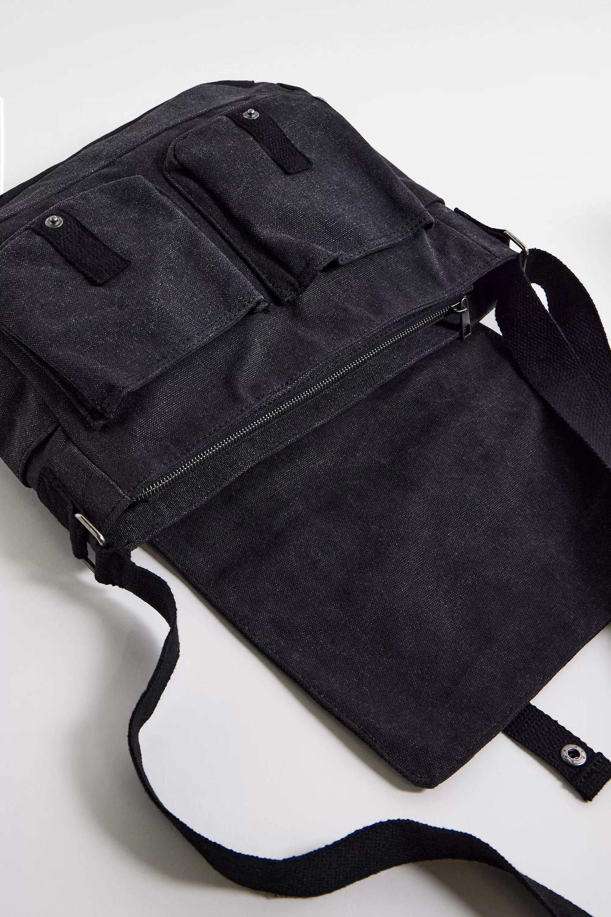 Black UO Messenger Bag, BLK, large image number 3