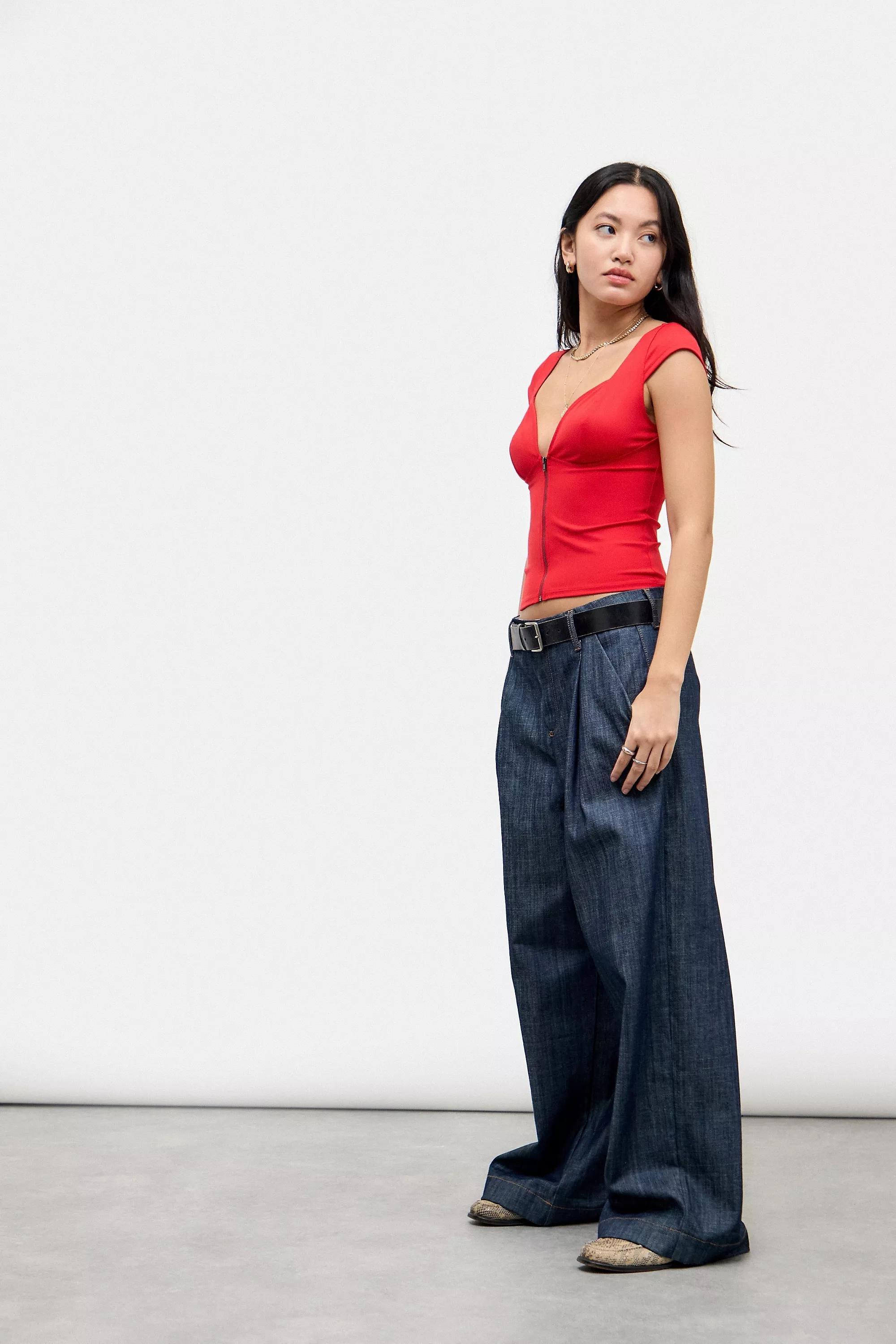 Silence + Noise UO Greta Crop Top, RED, large image number 1