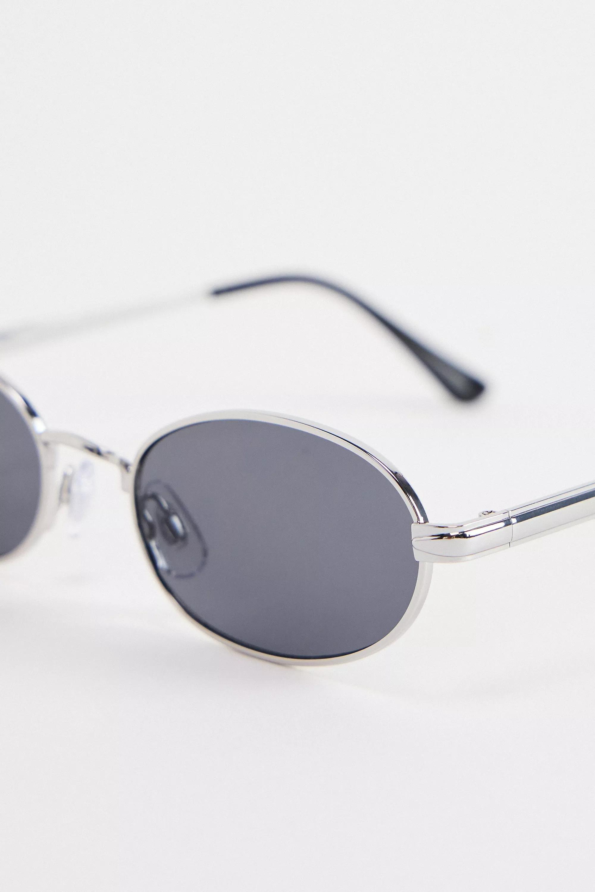 Silver Uo Gwyn Metal Oval Sunglasses, SLVR, large image number 3