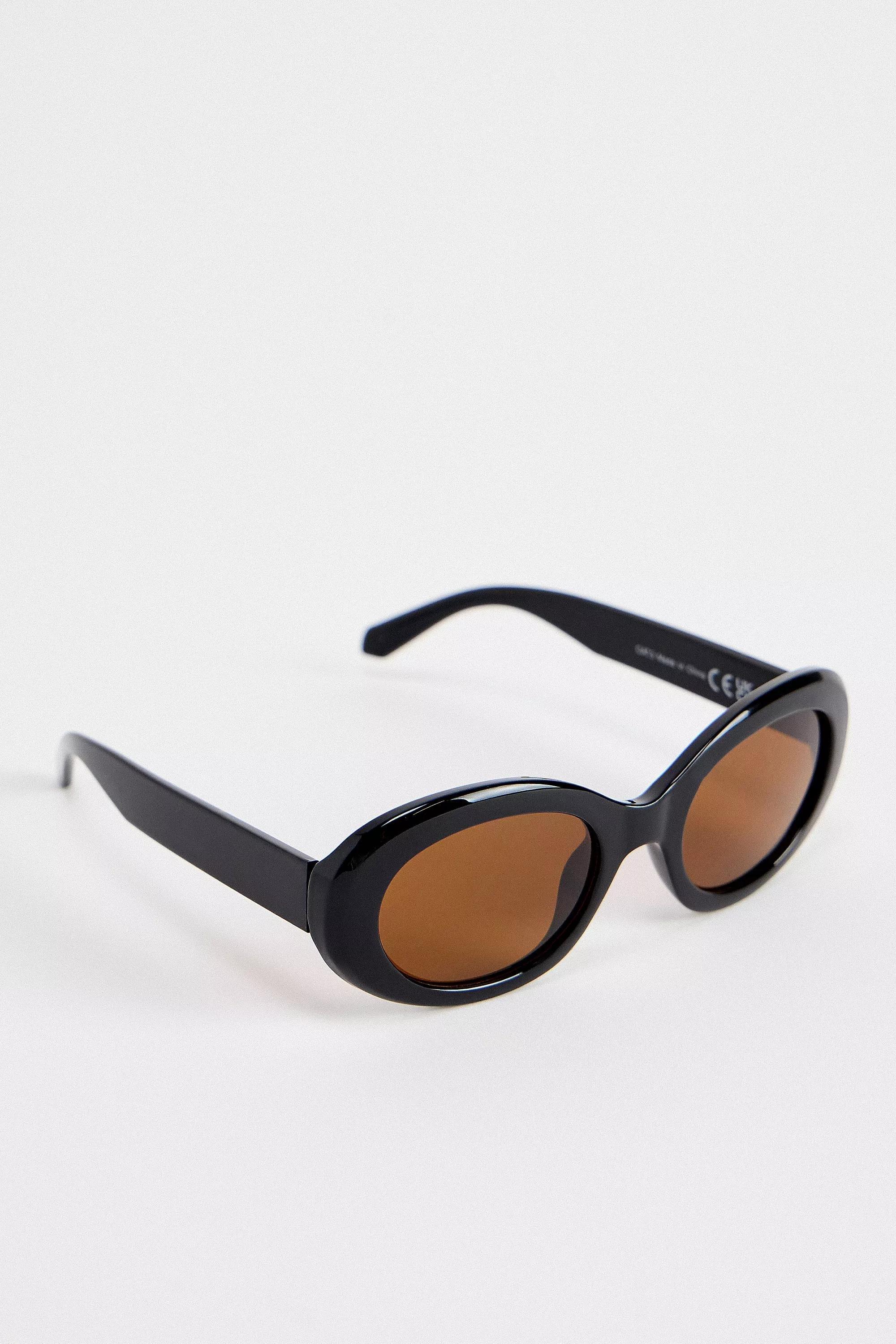Black Uo Summer Large Oval Sunglasses, BLK, large image number 3