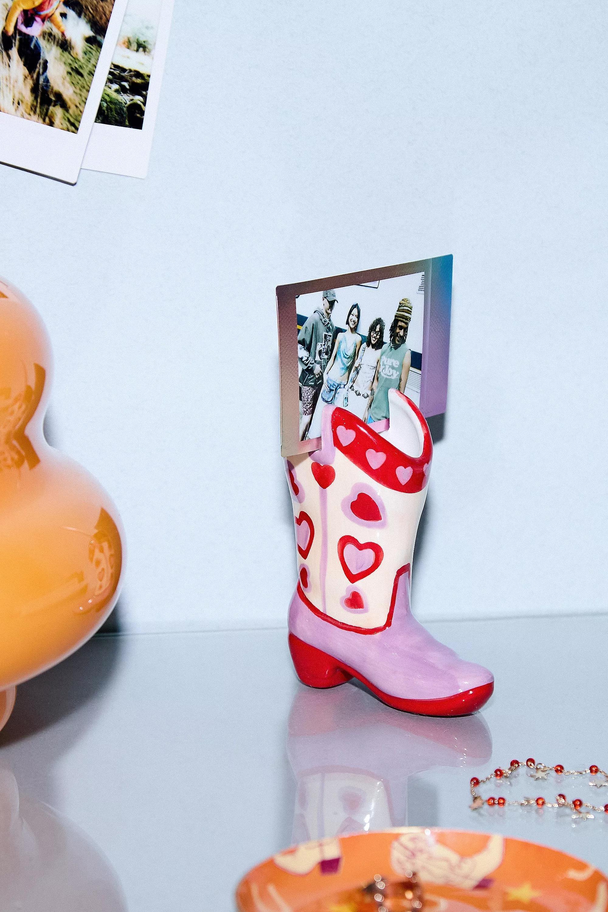 Pink Misty Boot Ceramic Photo Holder, PINK, medium