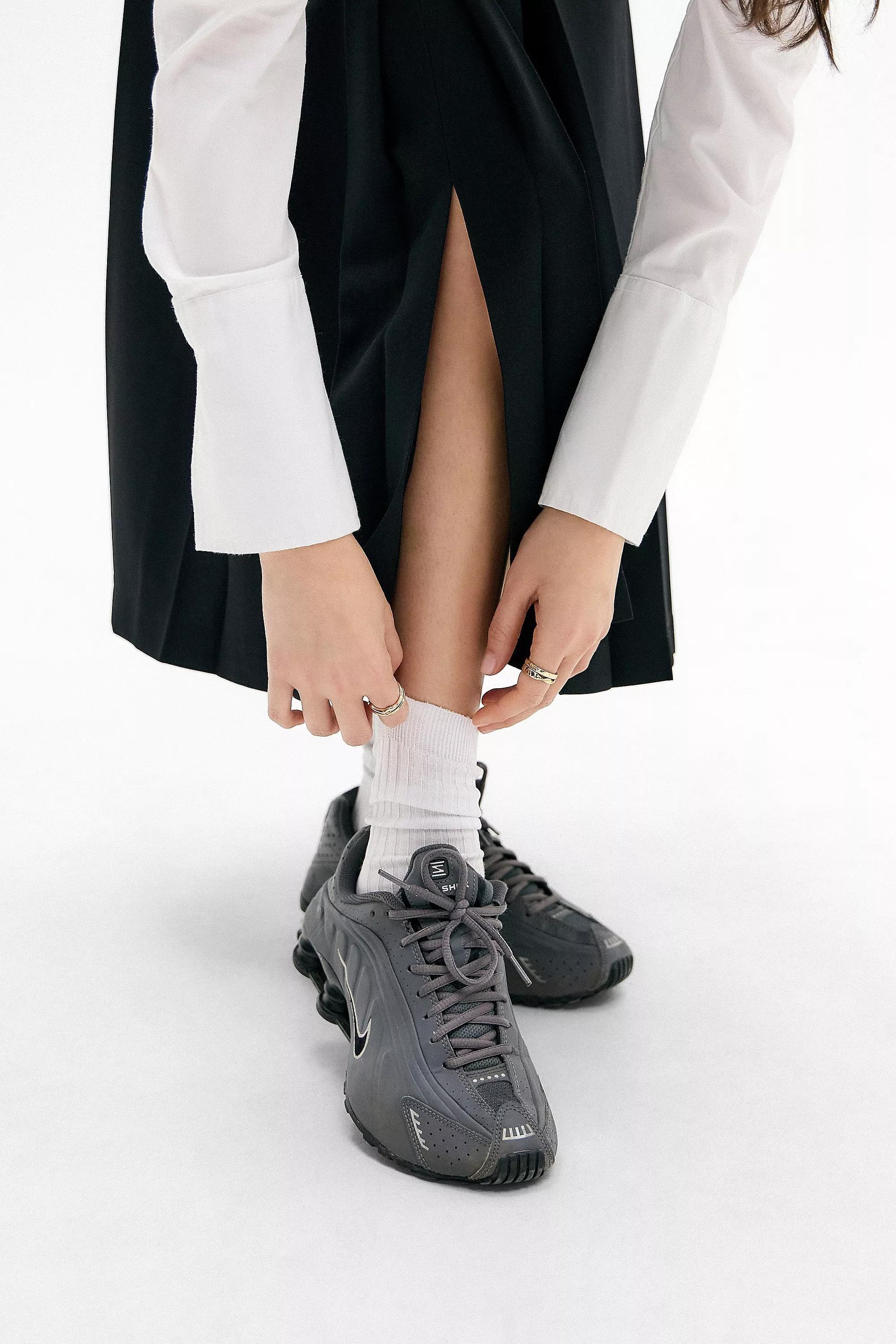 Black Archive At Uo Merrill Pleated Midi Skirt, , large image number 3