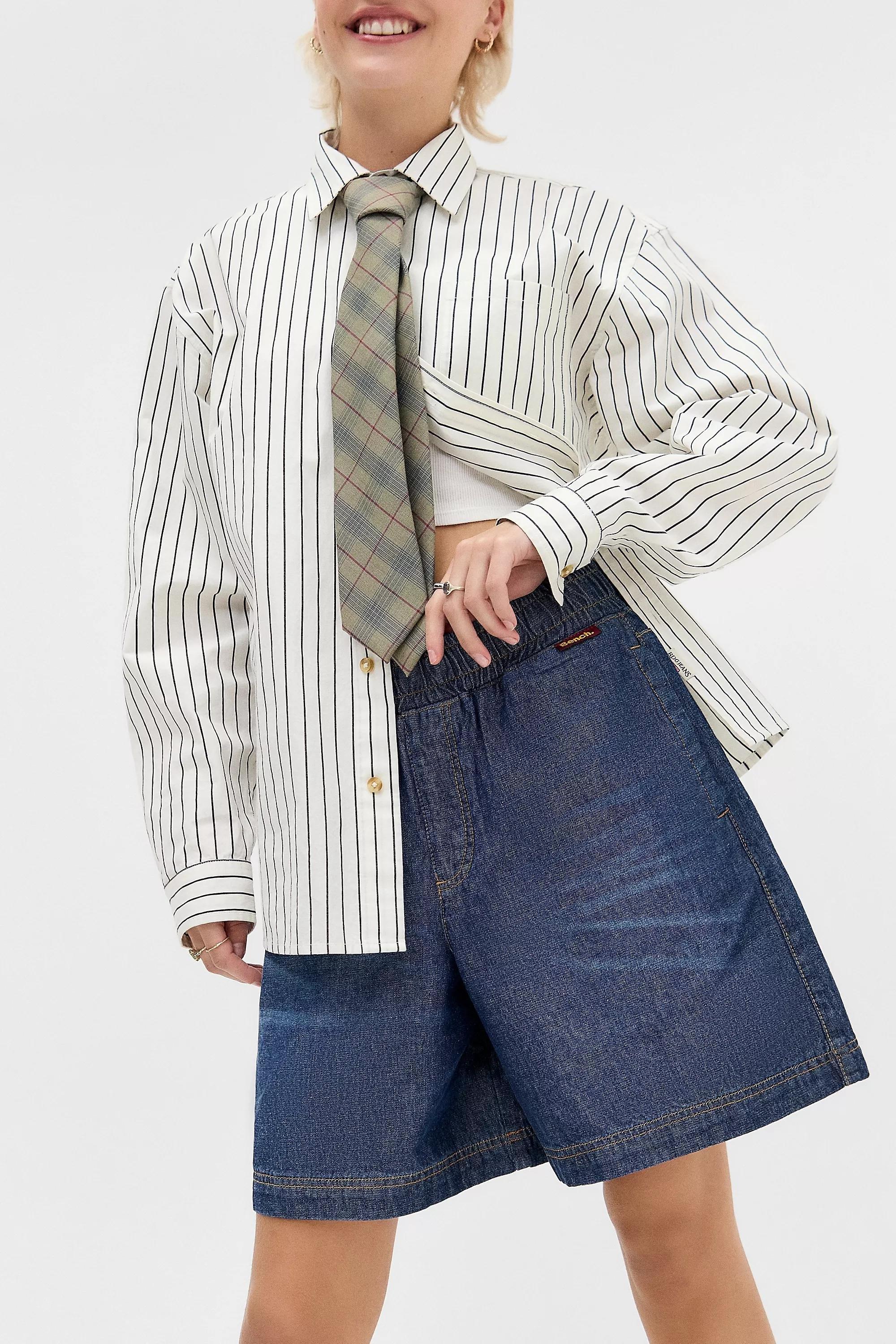 Bench UO Exclusive Nikki Jorts, , large image number 0