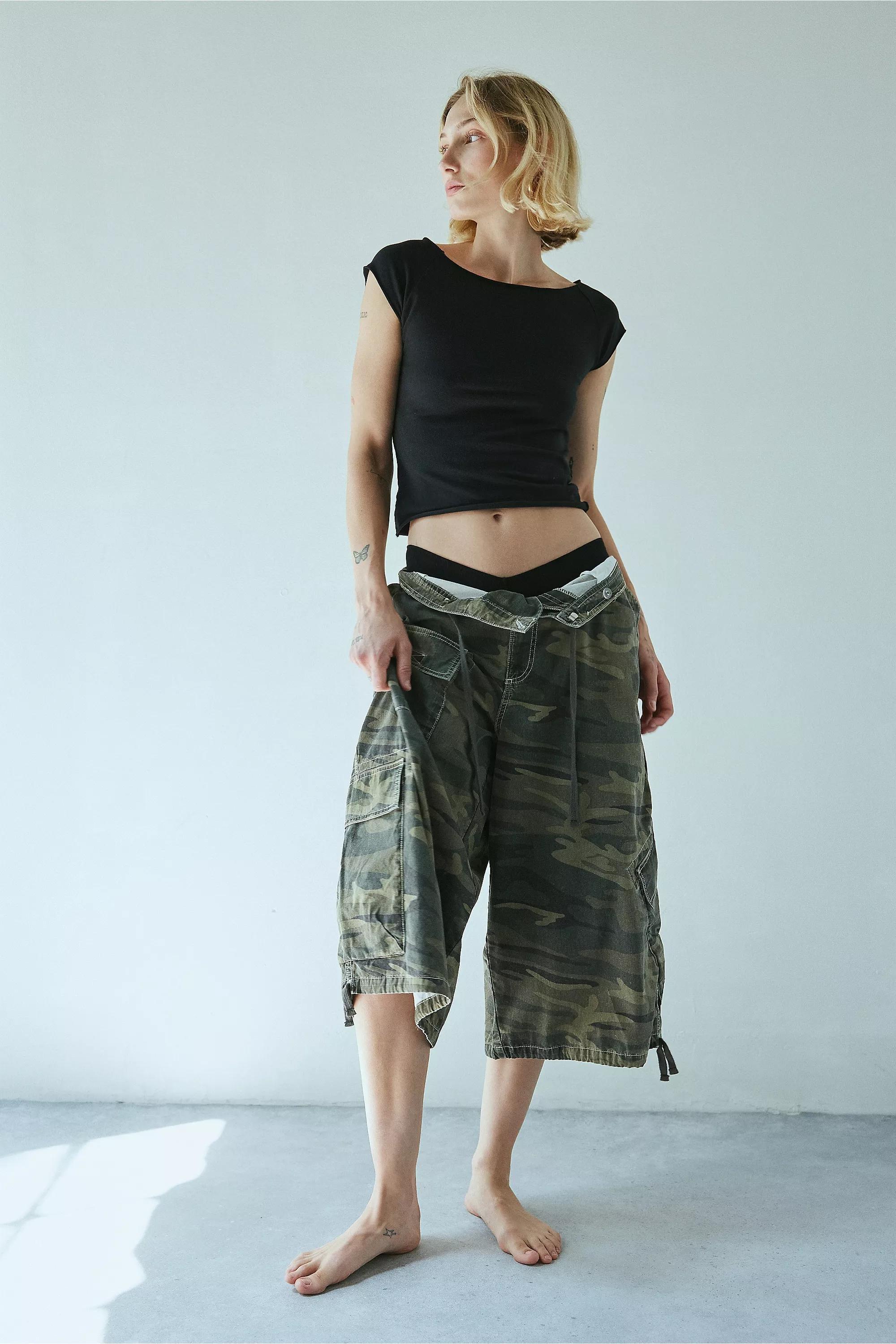 Black Uo Boat Neck T-Shirt, , large image number 1