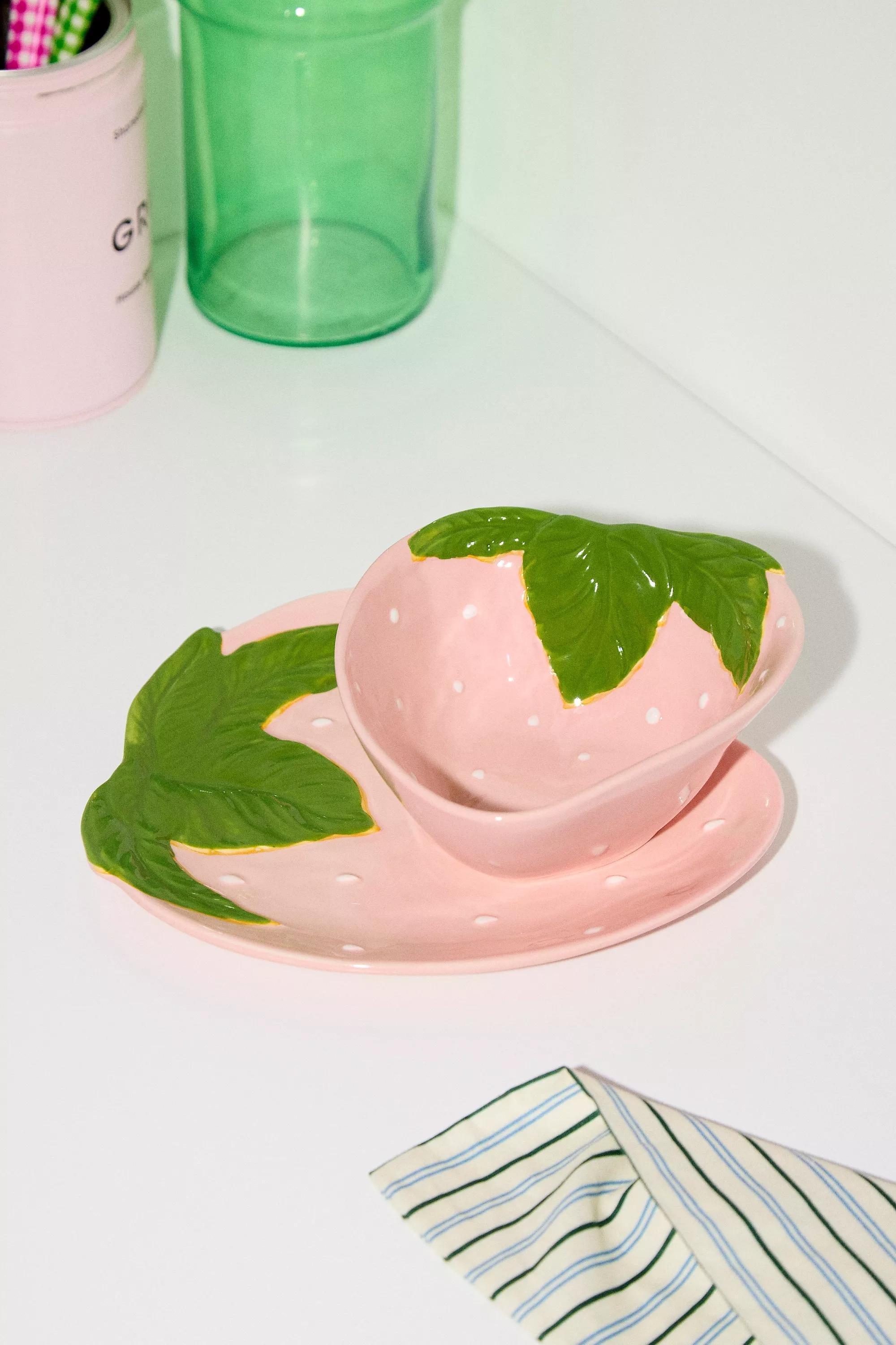 Pink Strawberry Plate, PINK, large image number 2