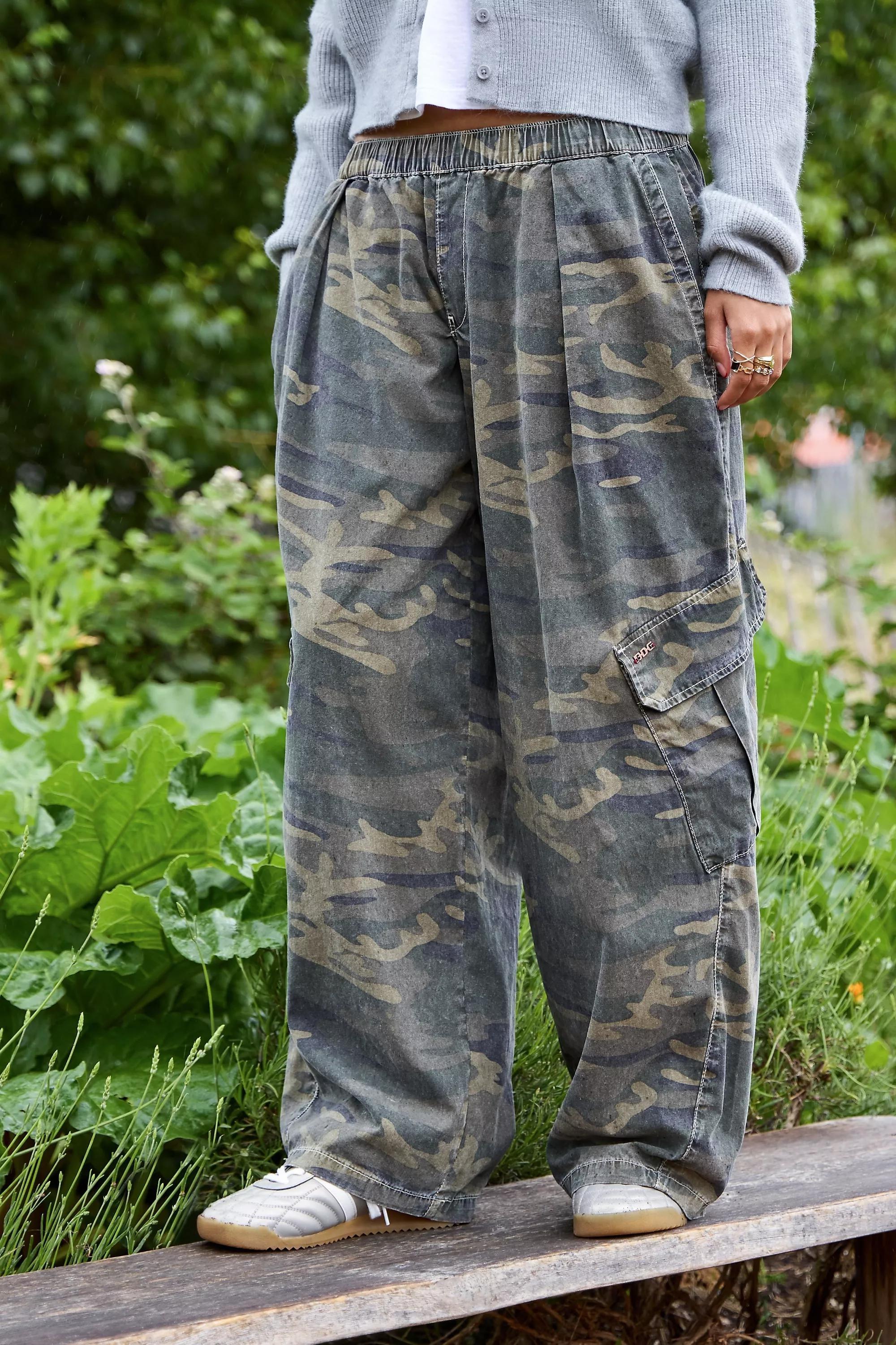 Green Bdg Detailed Pants, , large image number 1