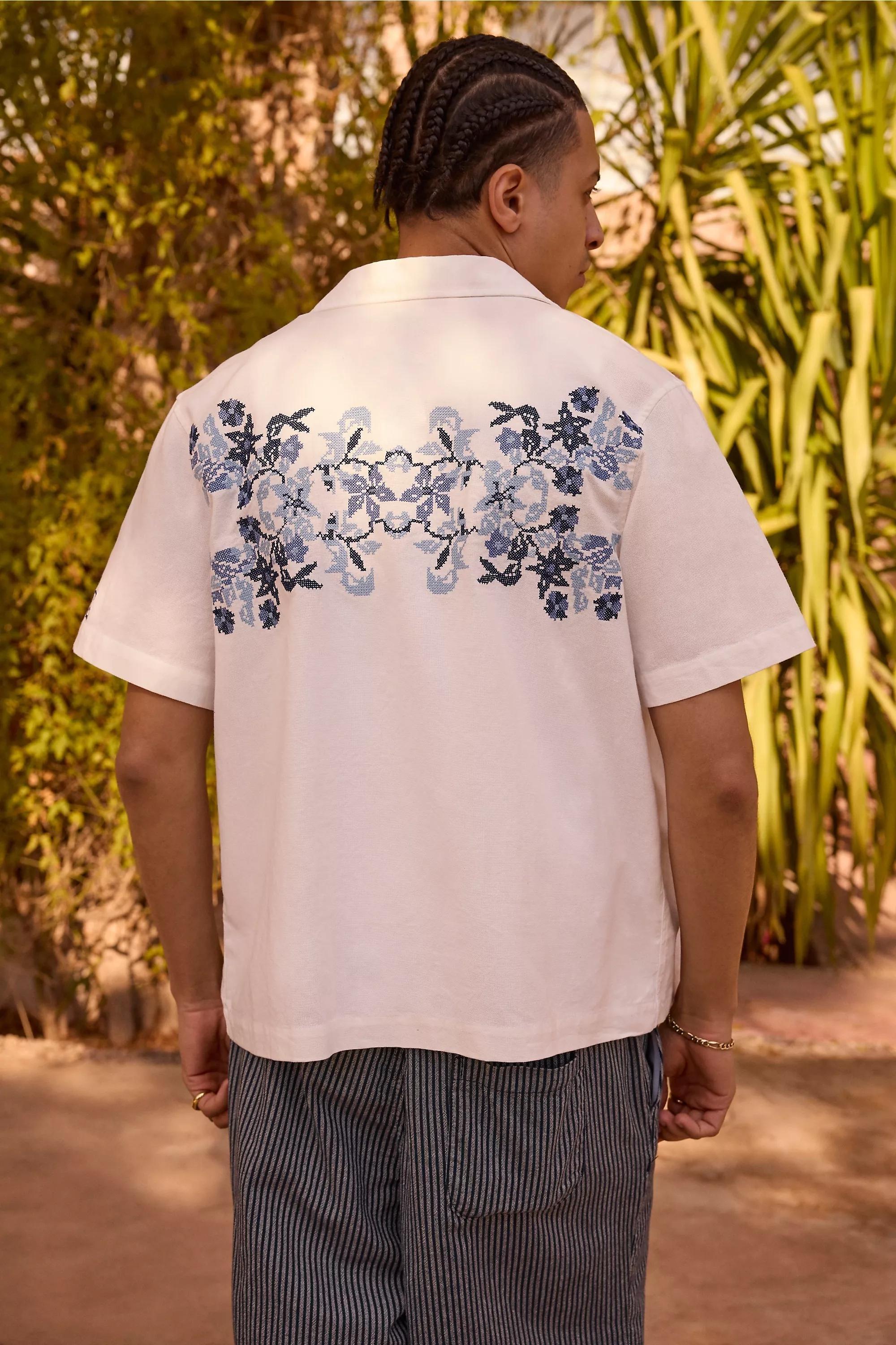 White Bdg Peggy Embroidered Floral Shirt, , large image number 0