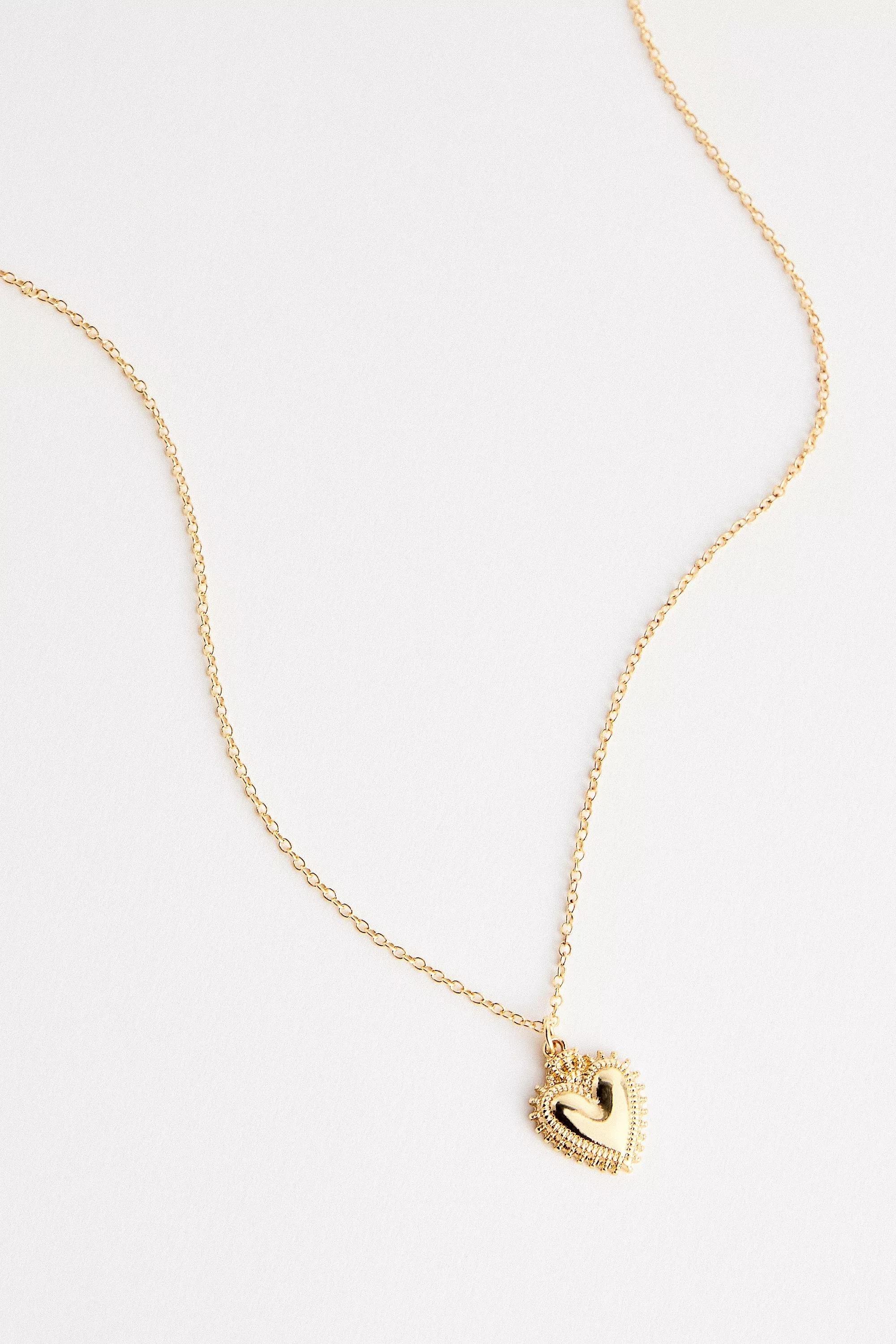 Gold Uo Sacred Heart Pendant Necklace, GOLD, large image number 0