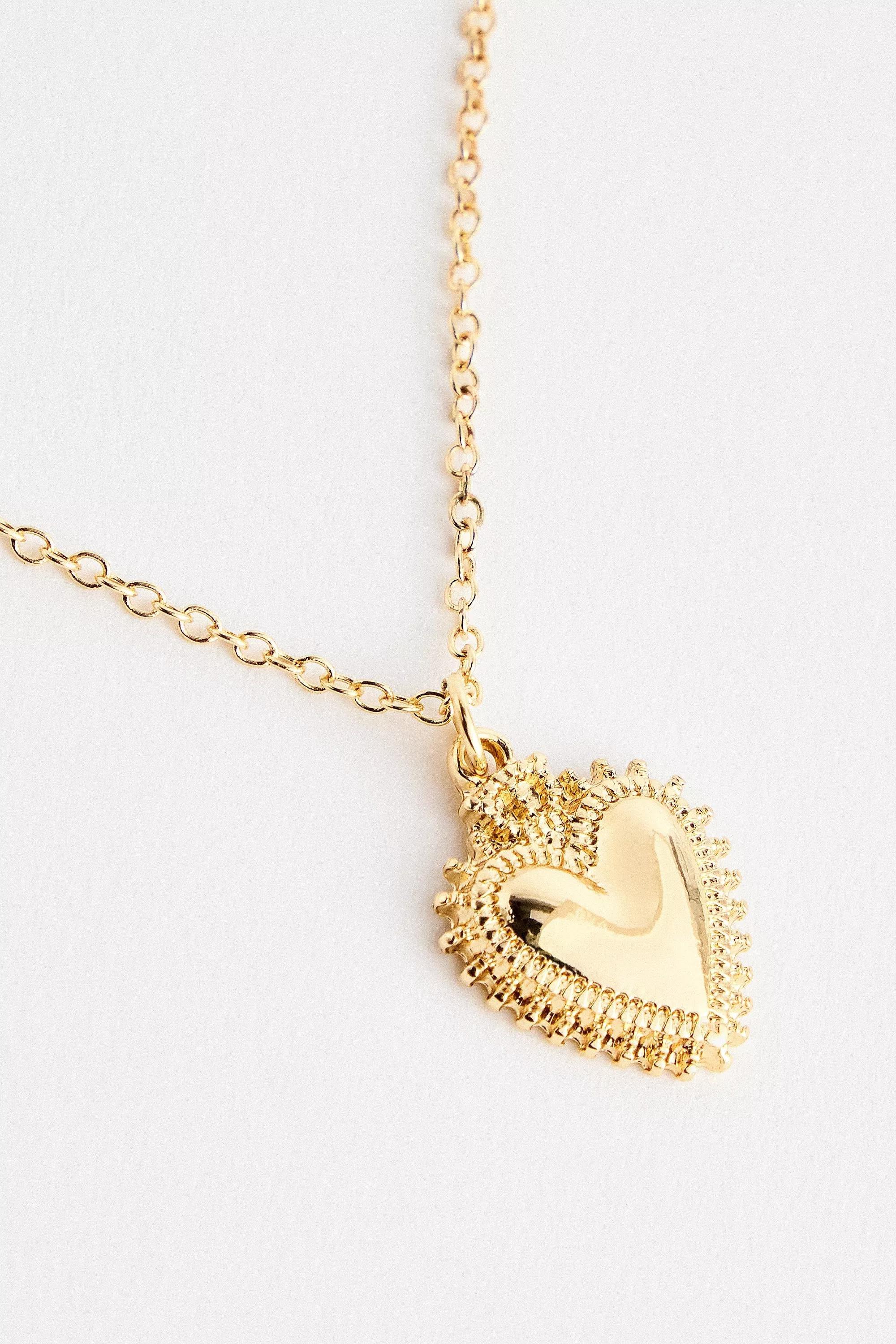 Gold Uo Sacred Heart Pendant Necklace, GOLD, large image number 2