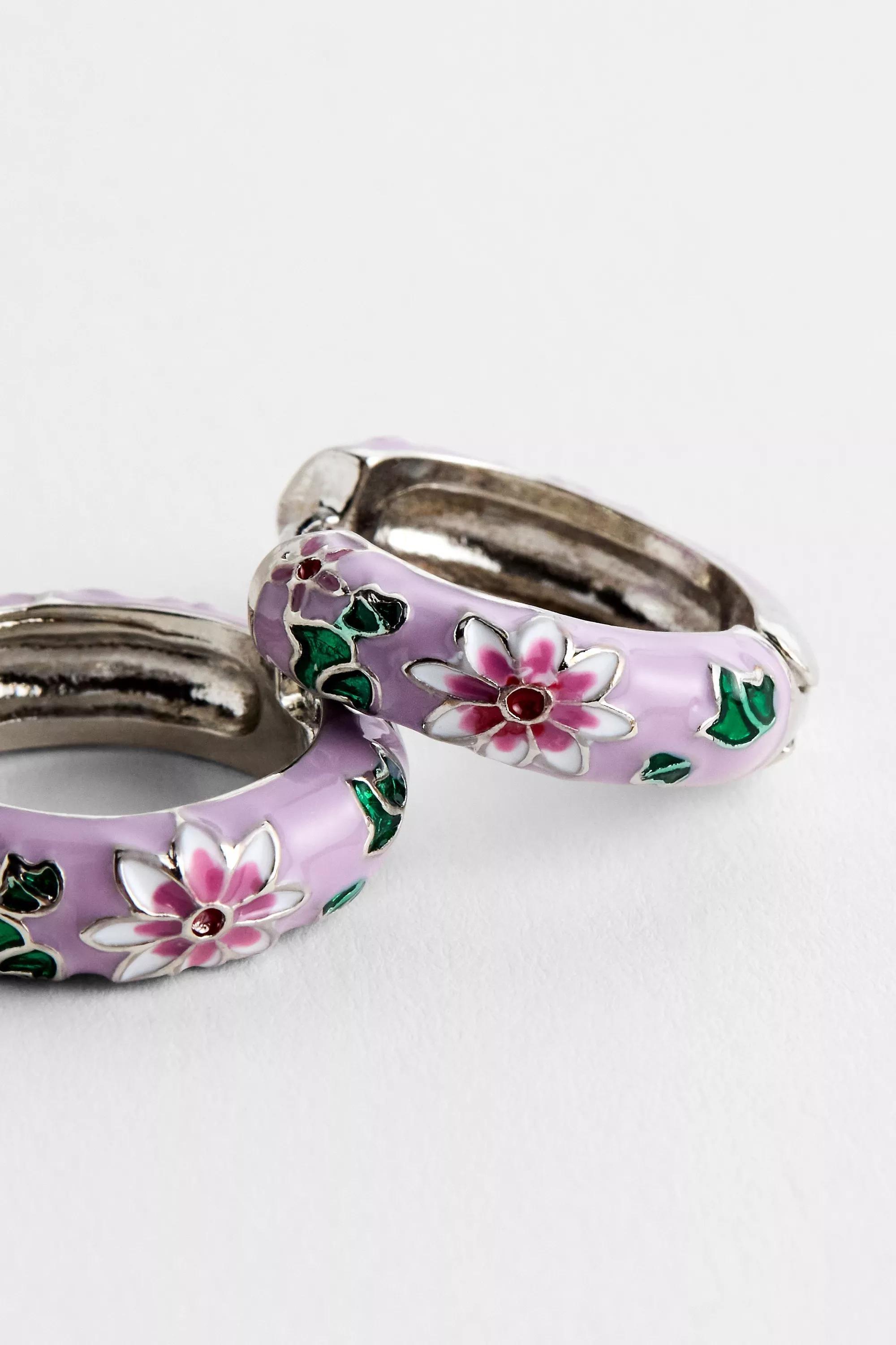 Purple Uo Enamel Hoop Earrings, LILAC, medium