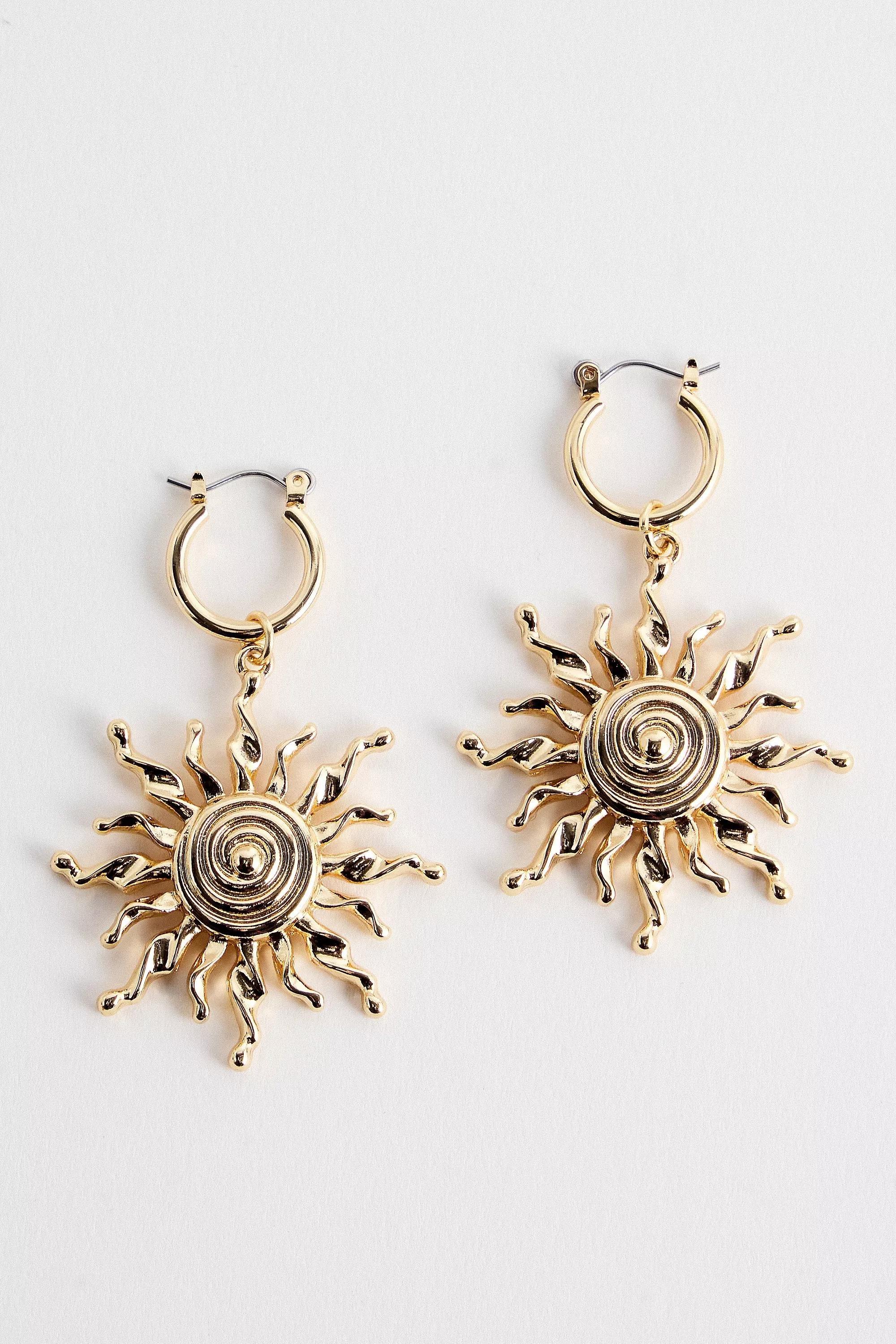 Gold Uo Sun Swirl Hoop Earrings, , medium