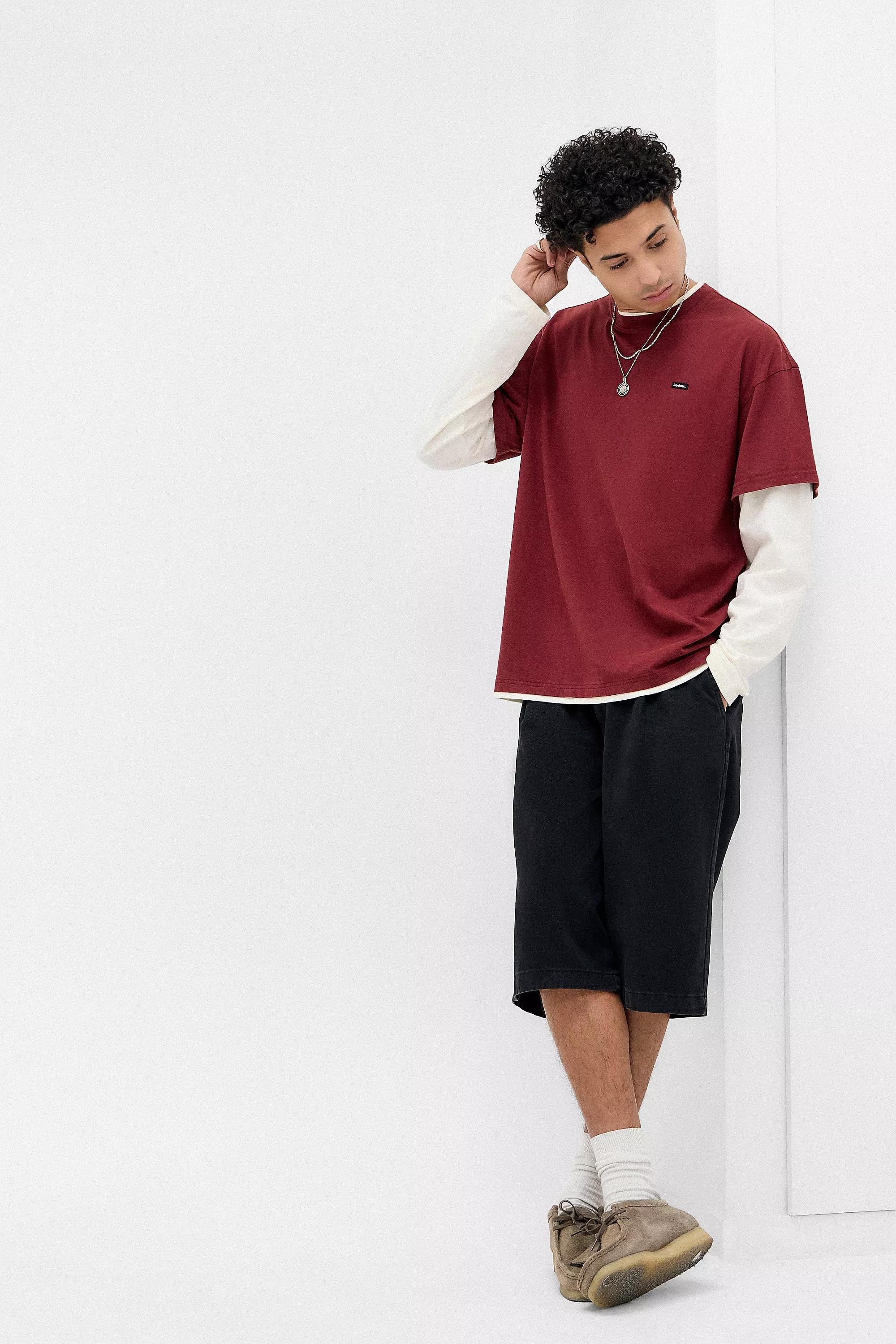 Brown Iets Frans... Burgundy Double Layer T-Shirt, , large image number 1