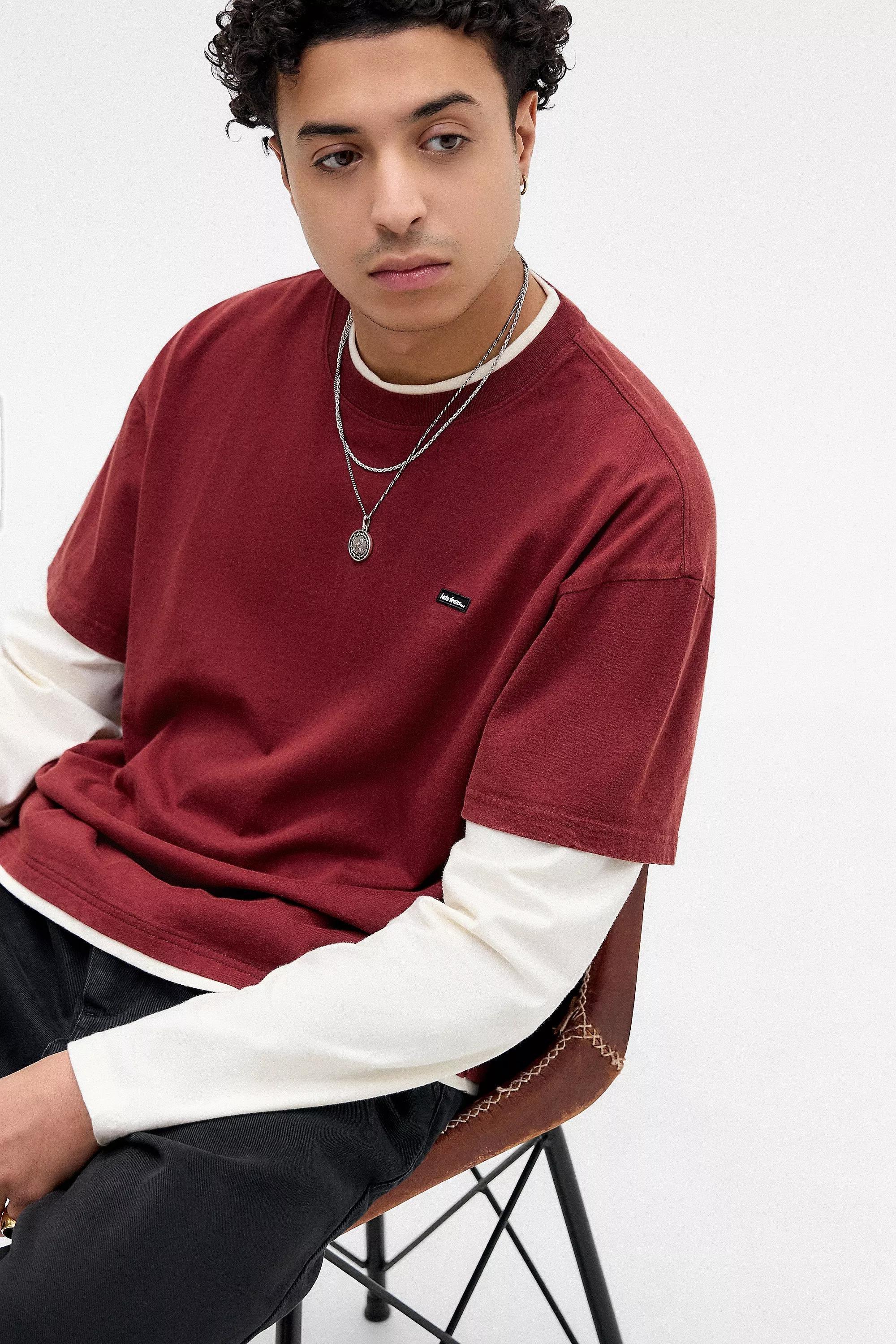Brown Iets Frans... Burgundy Double Layer T-Shirt, , large image number 4