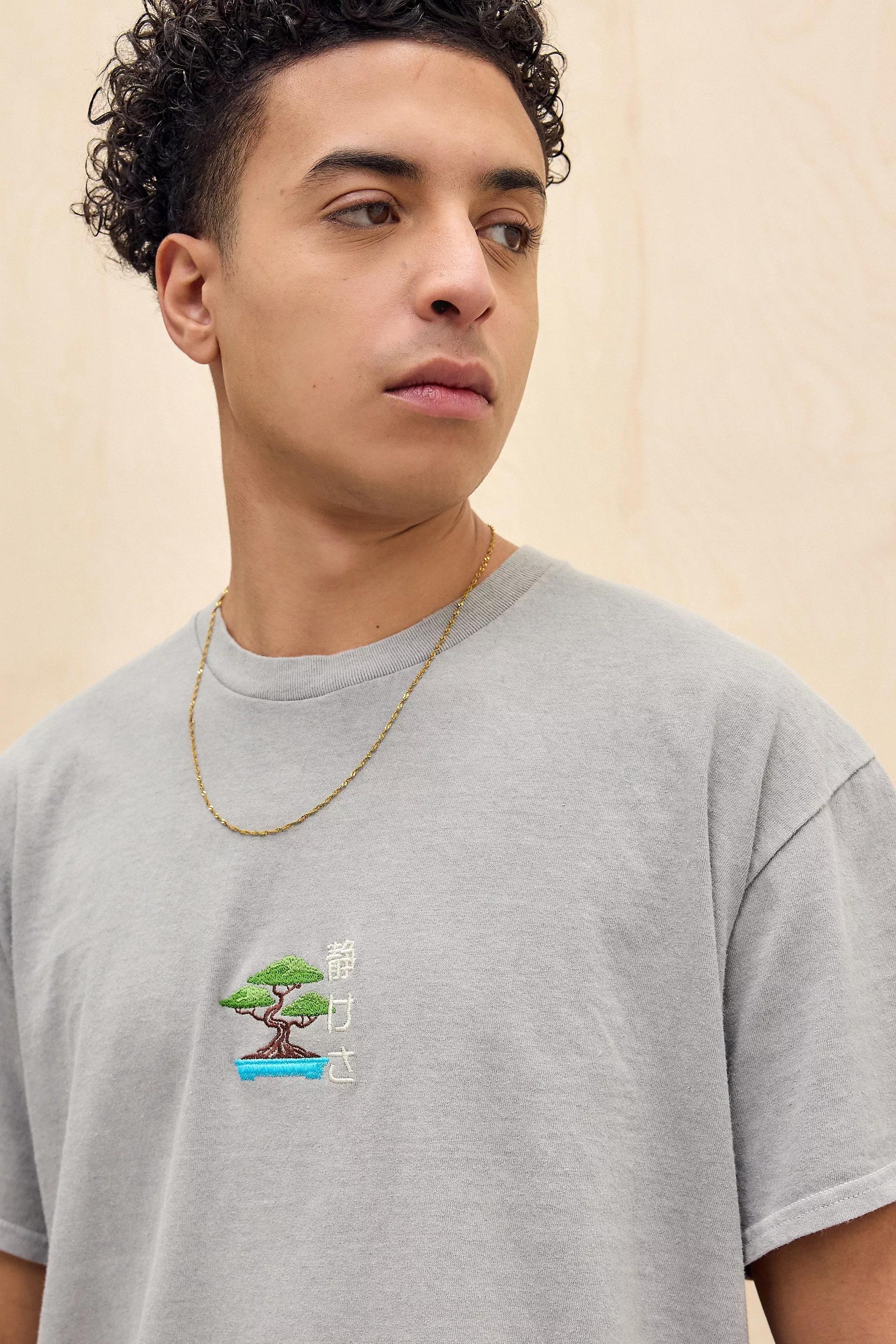 Grey UO Bonsai Tree T-Shirt, , large image number 2