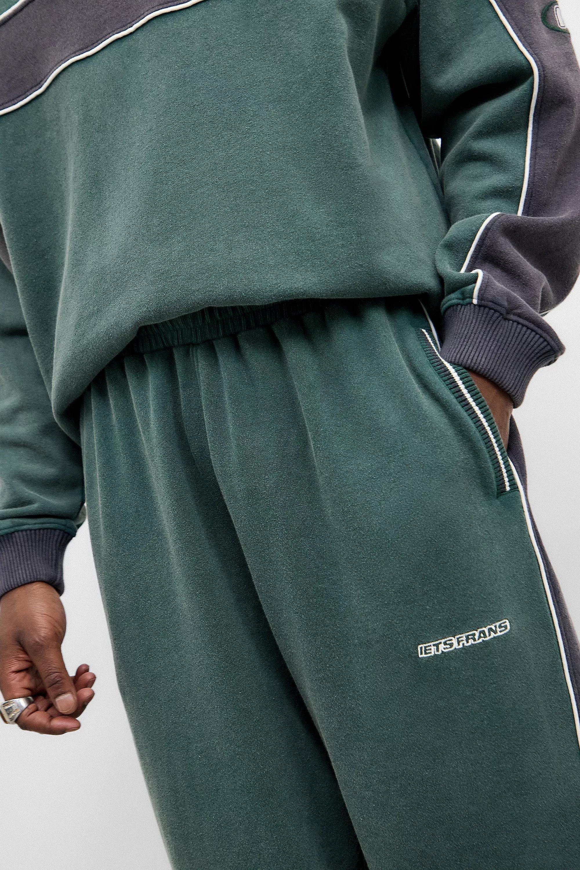 Green UO Harri Panelled Joggers, , large image number 2