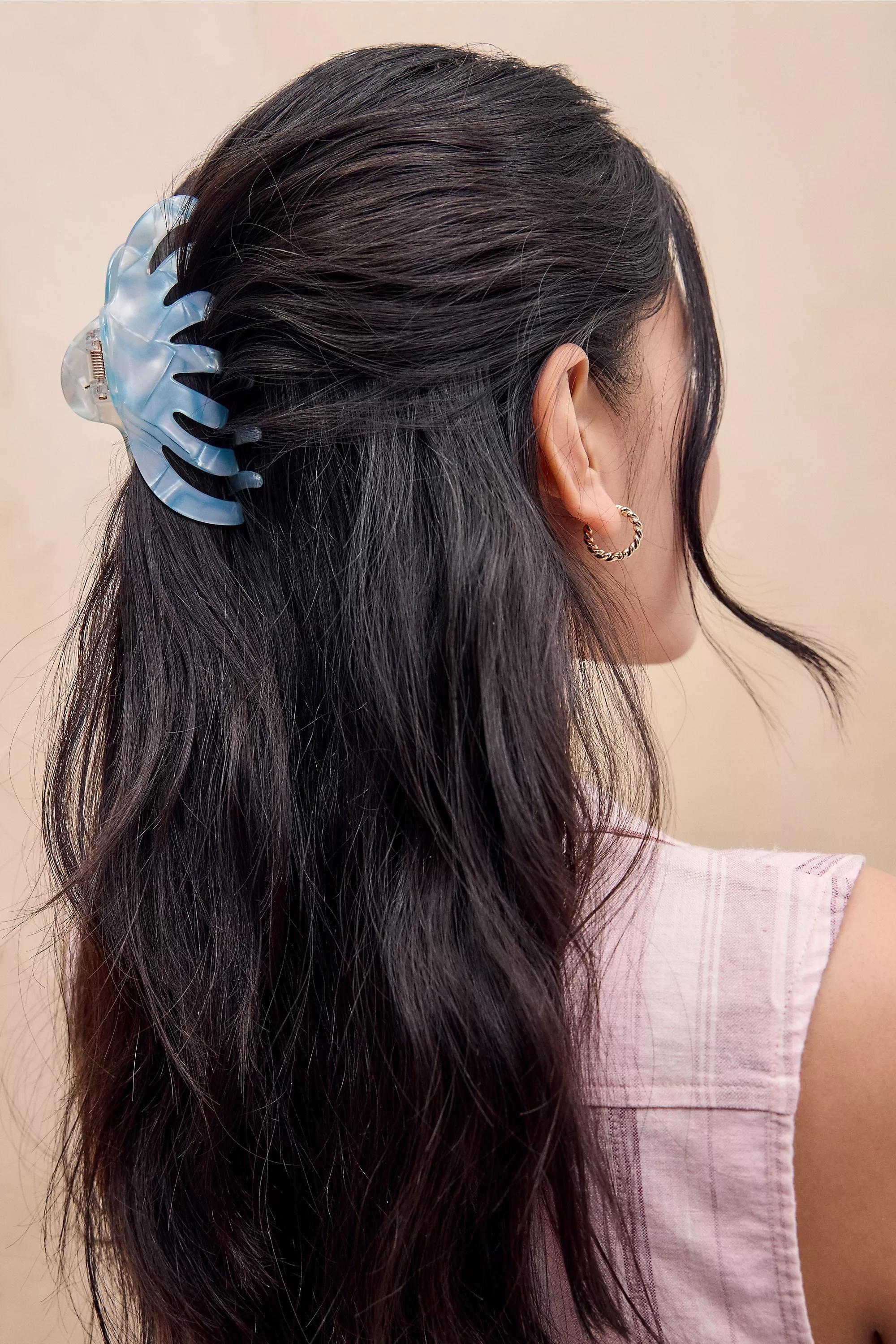 Blue Uo Ava Claw Clip, , medium