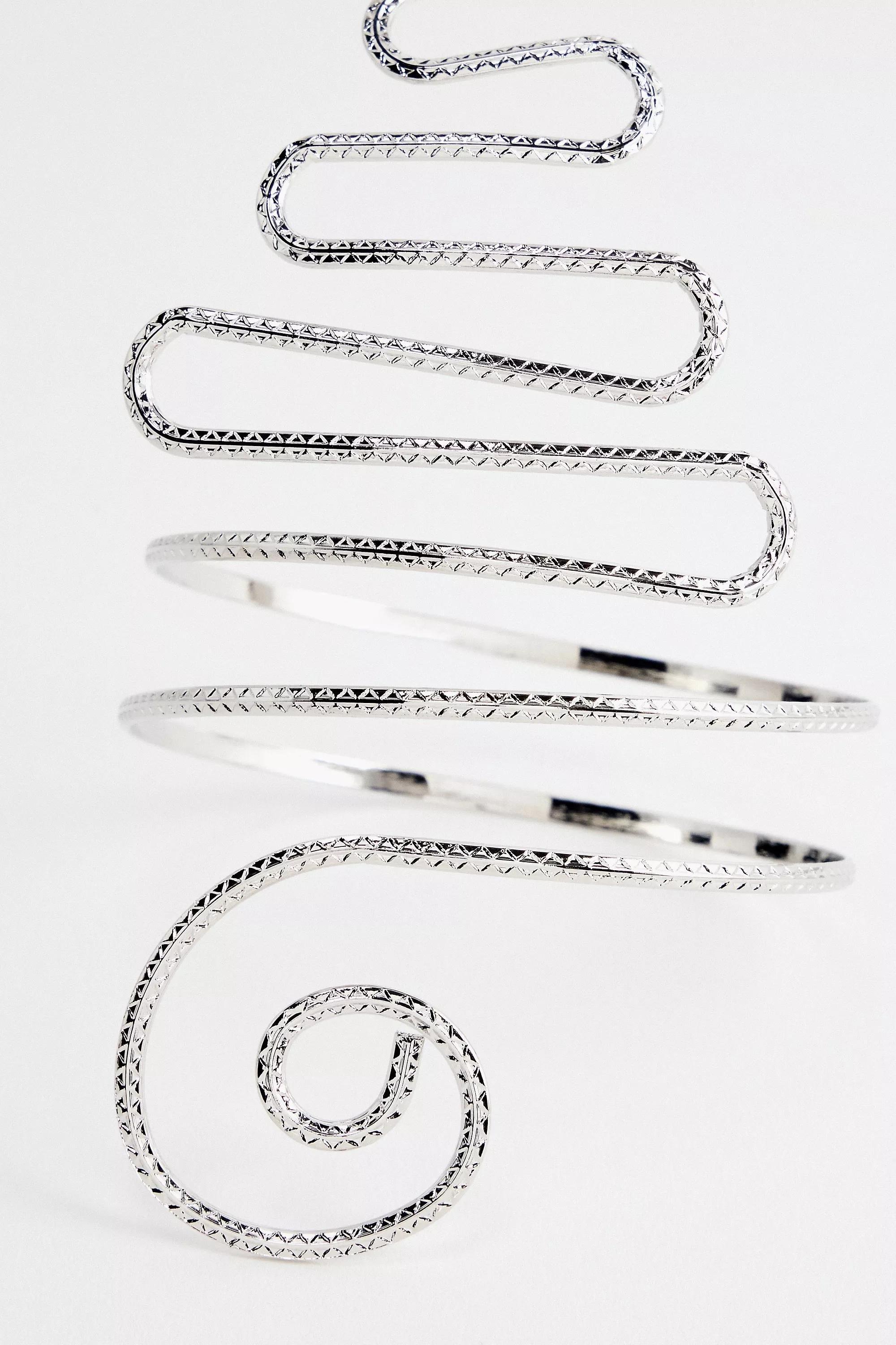 UO Swirl Arm Cuff Bracelet, SLVR, large image number 2