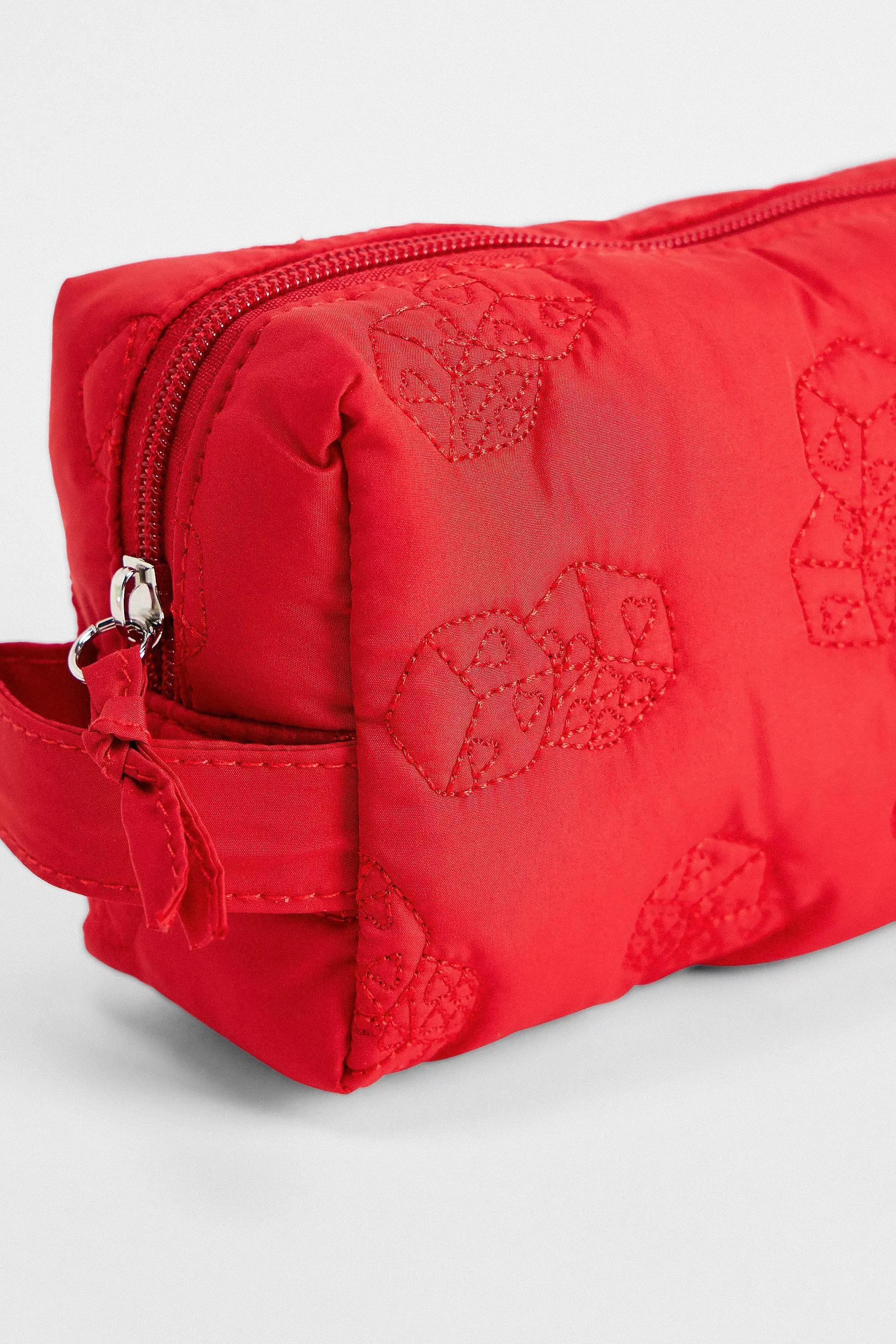 UO Quilted Makeup Bag, RED, large image number 3