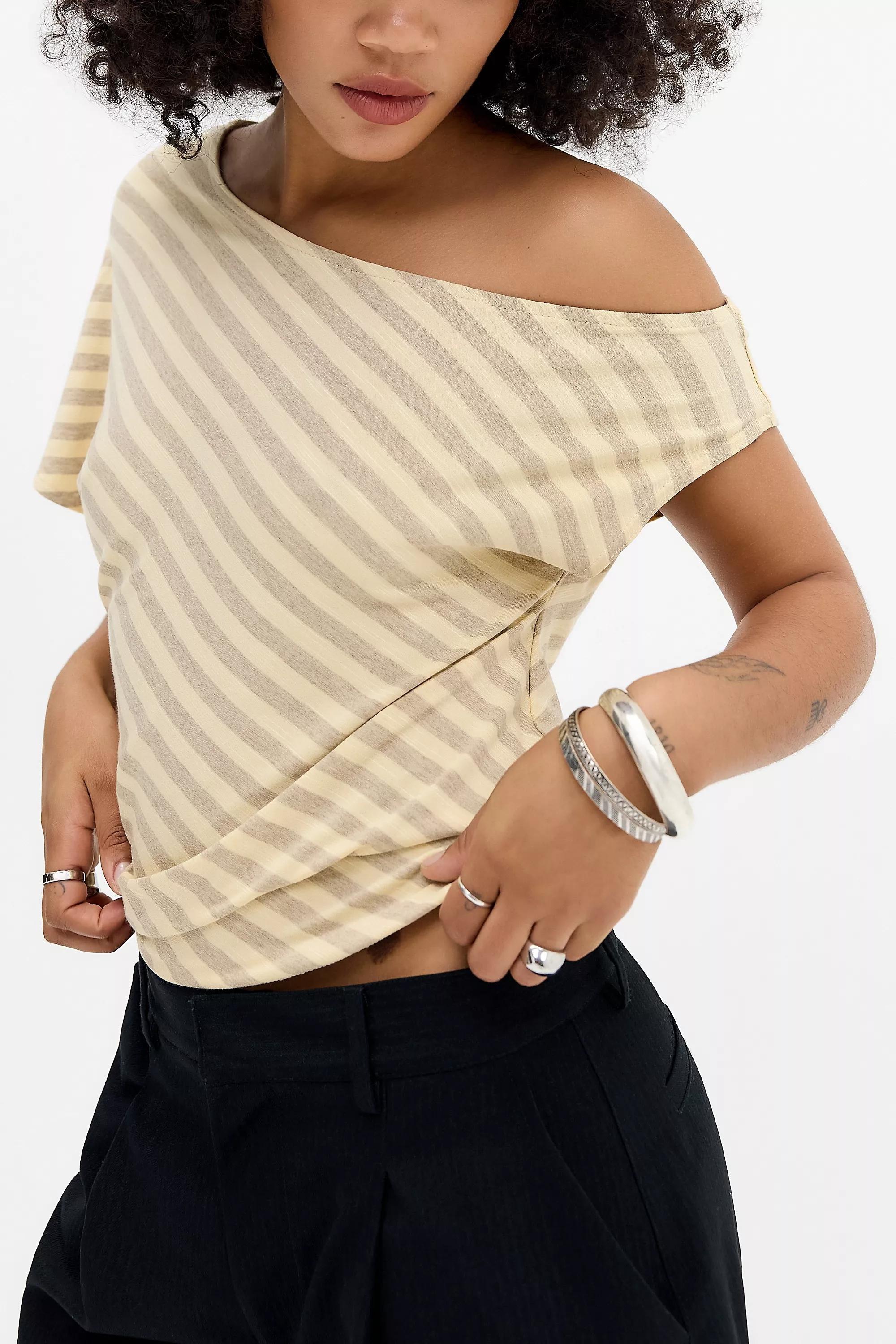 Yellow Uo Olivia Off-Shoulder T-Shirt\N, CREME, large image number 0