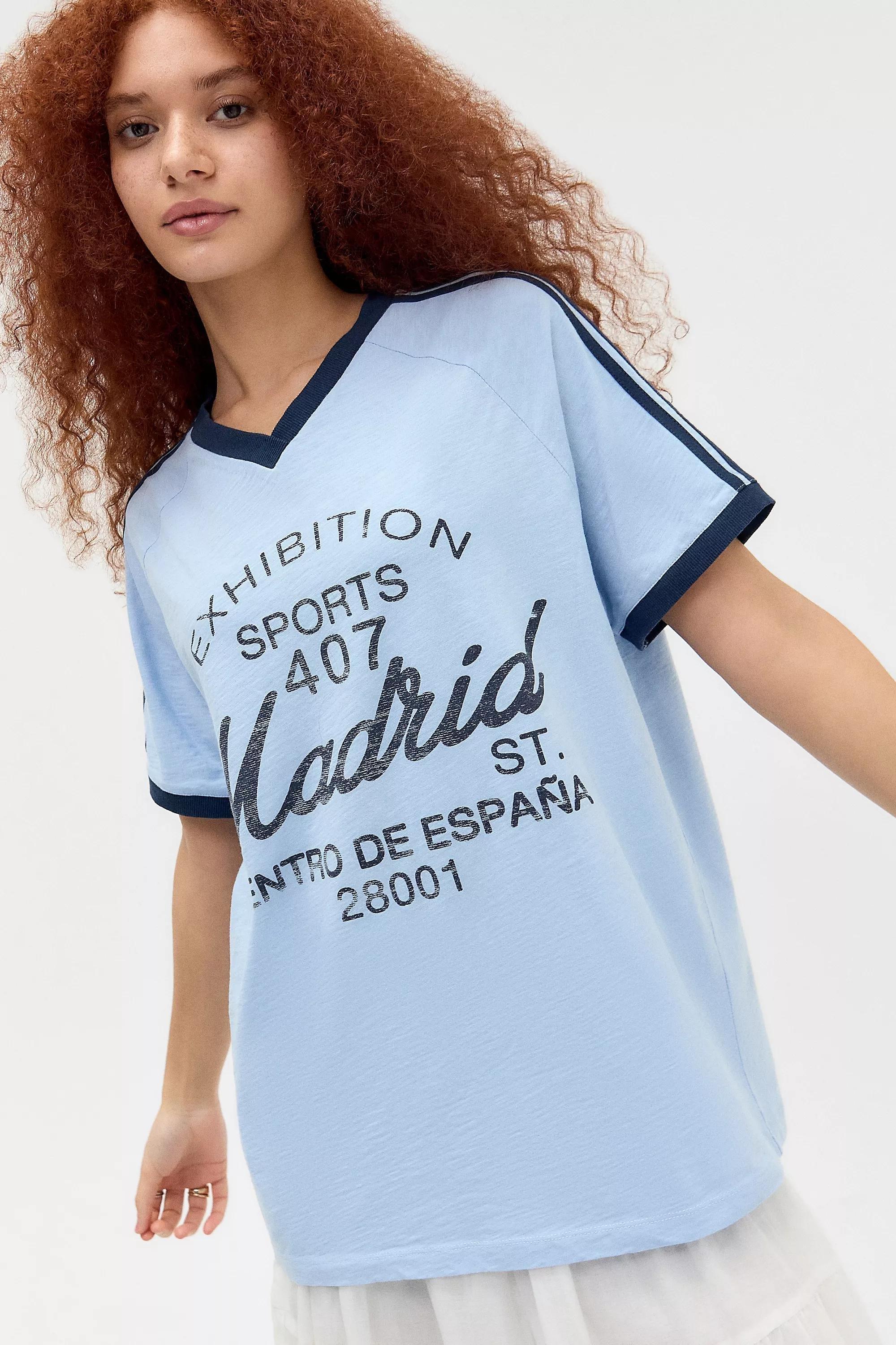 Blue Uo Printed V-Neck T-Shirt, , large image number 0