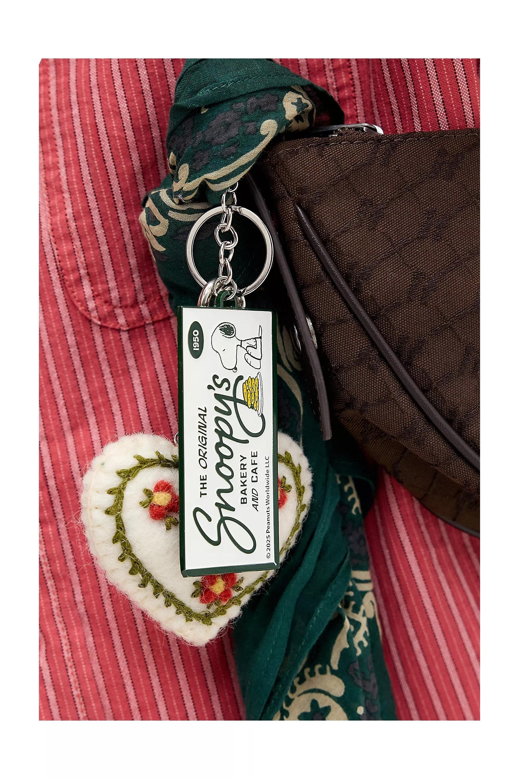 White Snoopy Cafe Keyring, ASSORT, large image number 0