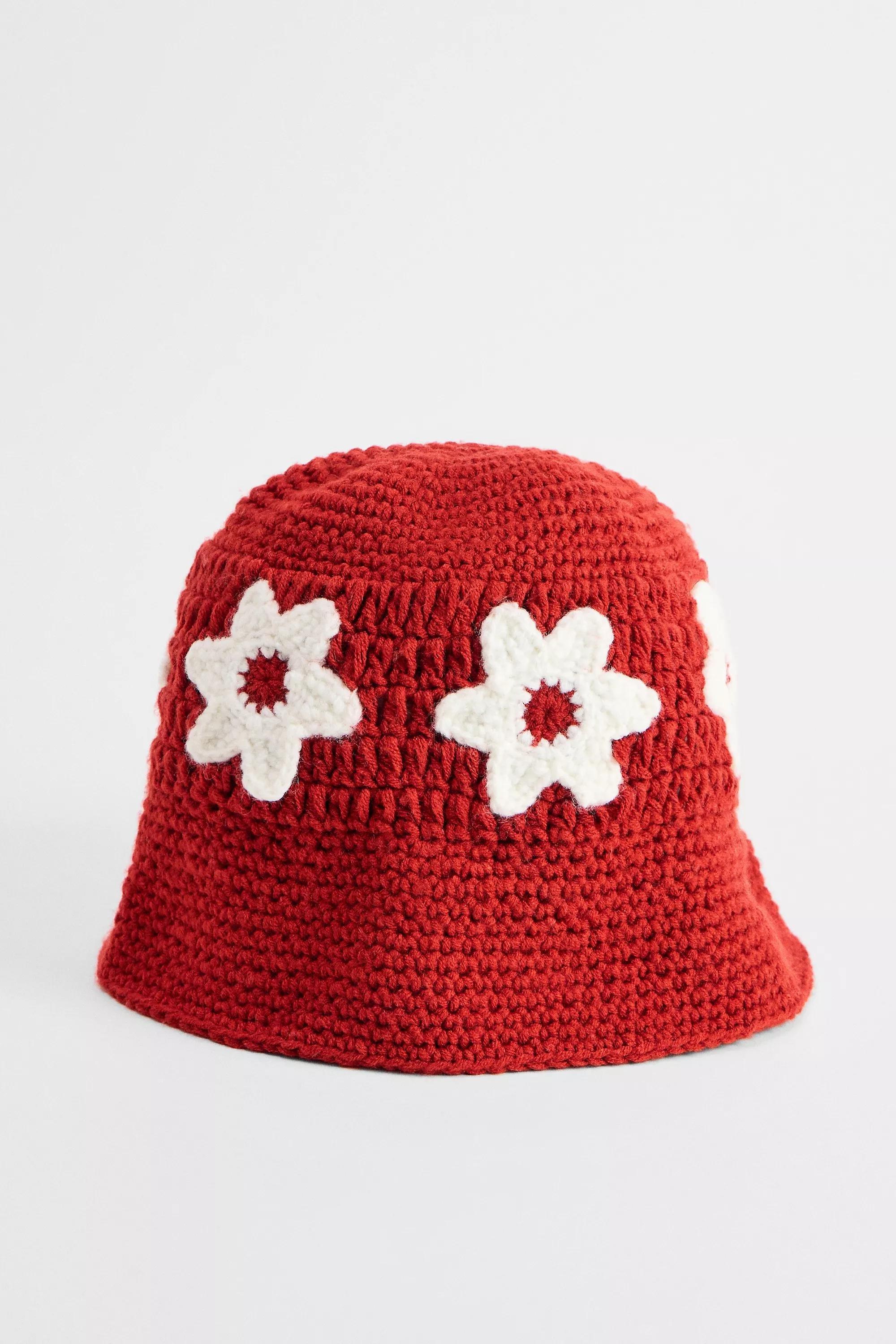 Red UO Flower Knitted Bucket Hat, RED, large image number 1