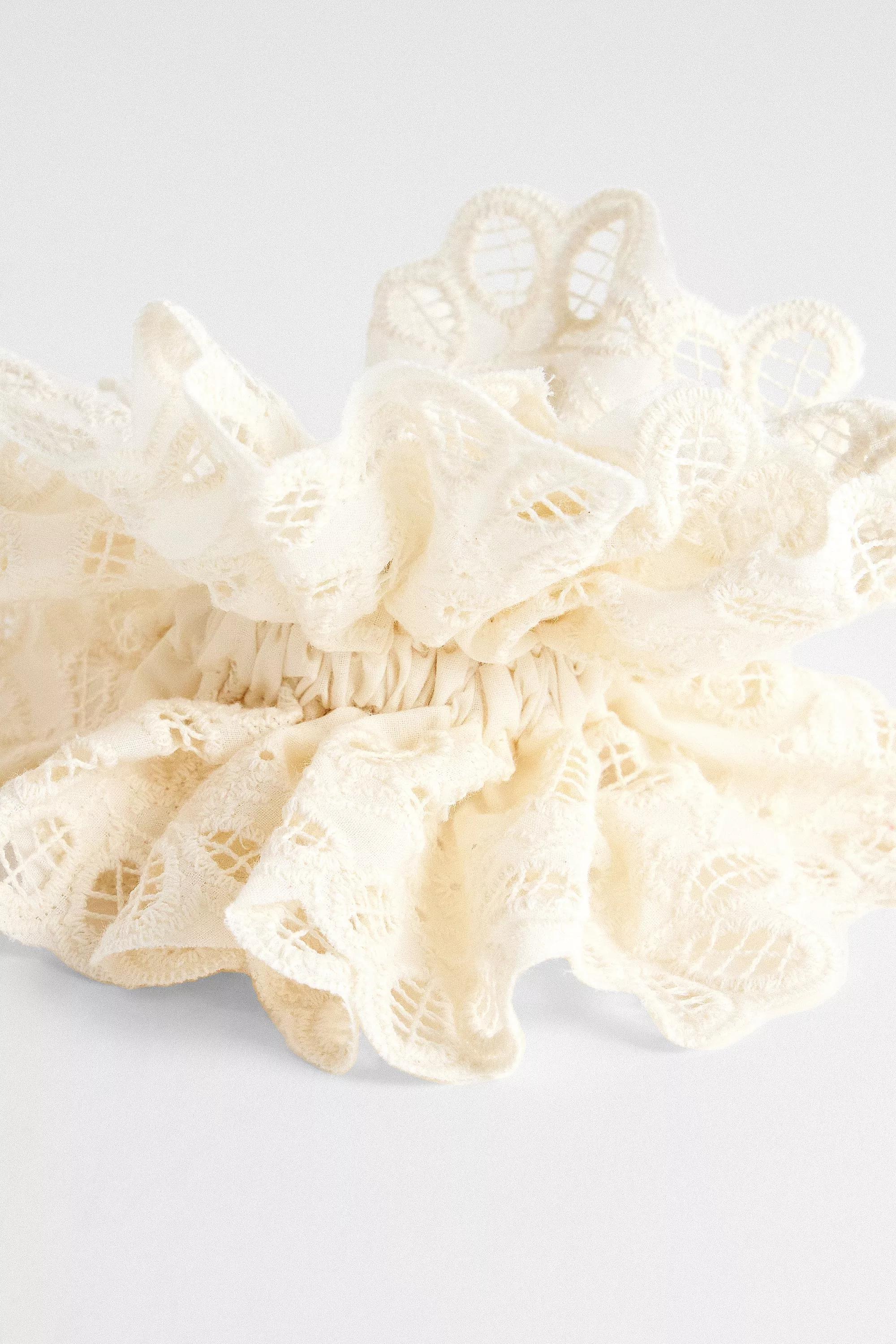 Cream Uo Delicate Lace Scrunchie, CREME, large image number 2